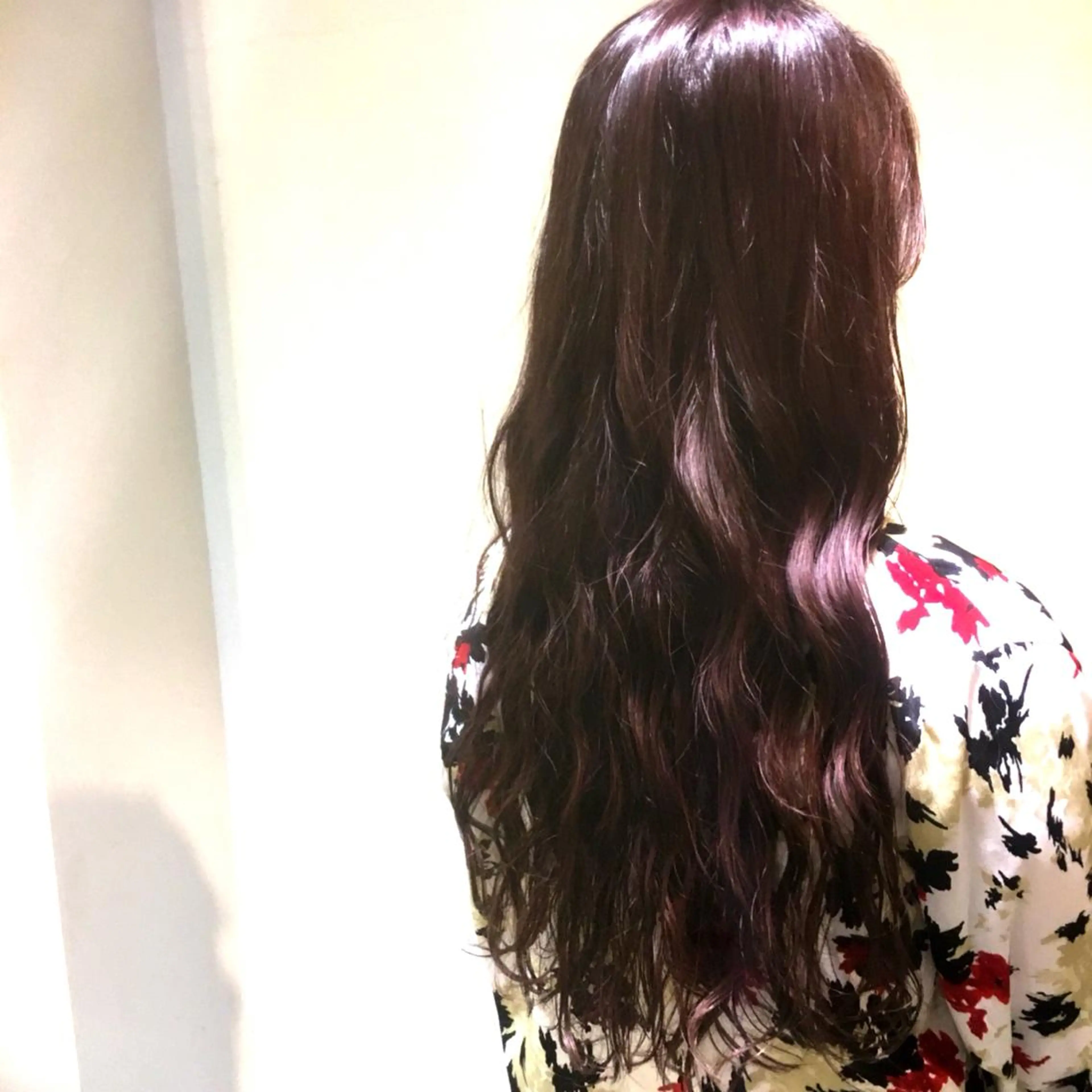 ロング カラー しのはら まどかのヘアスタイル