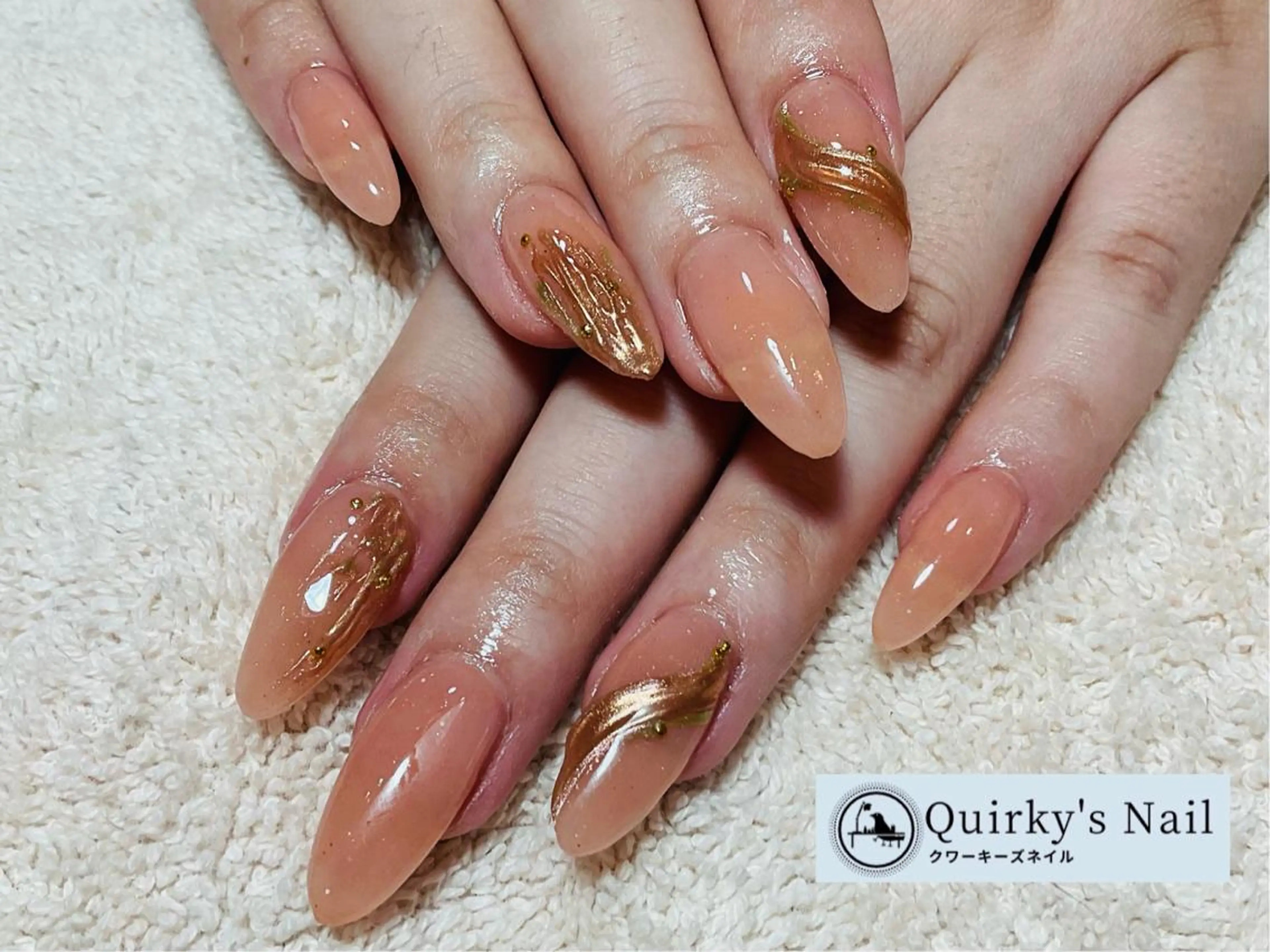 ネイル アートネイル ジェルネイル グラデーション ホログラムネイル キラキラネイル Quirky's Nail【栄店】のネイルデザイン