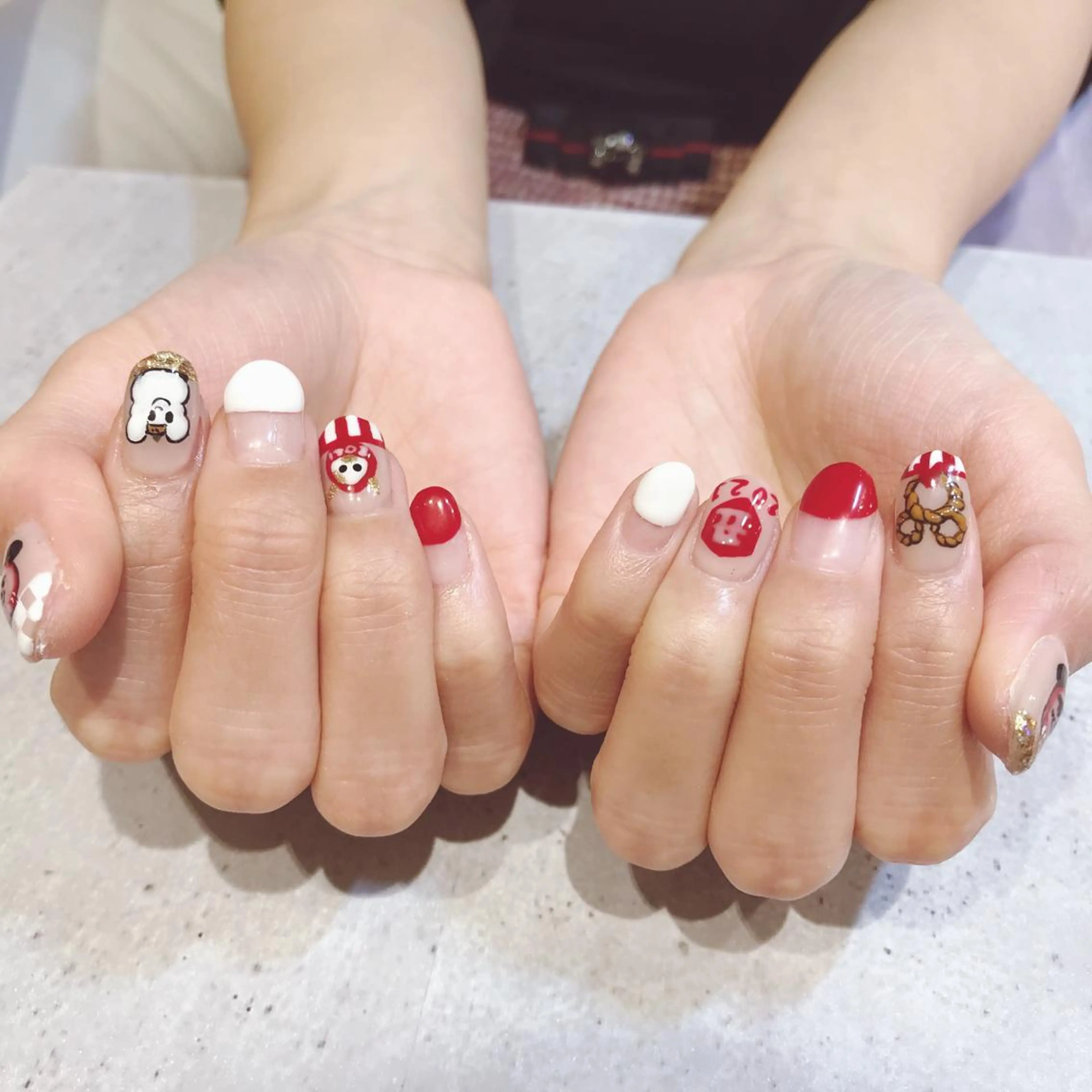 ネイル 本田 知美のネイルデザイン