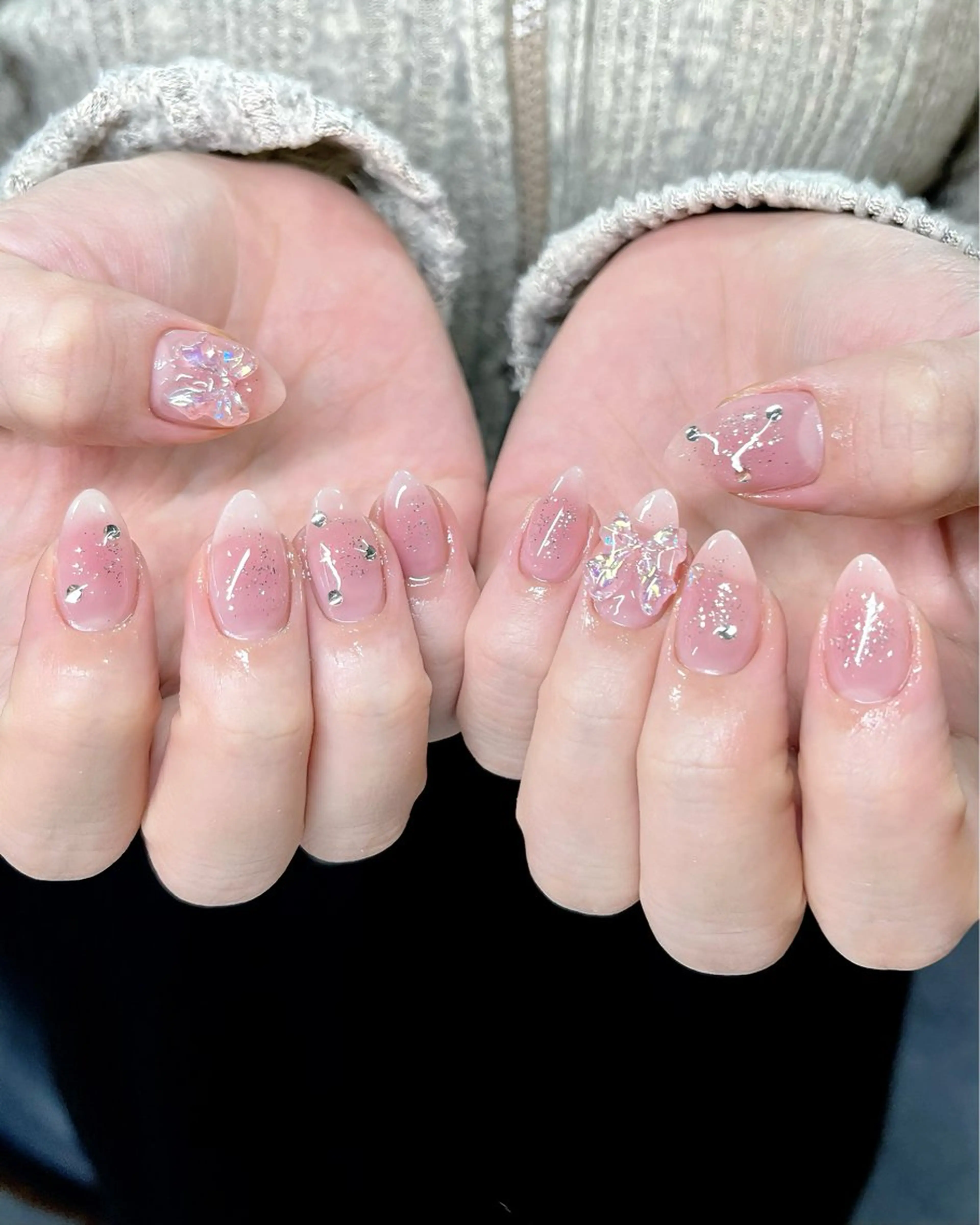 ネイル オーロラネイル チークネイル フレンチネイル マグネットネイル ピンク ハンドネイル 🫧OPELIA NAIL渋谷🫧のネイルデザイン