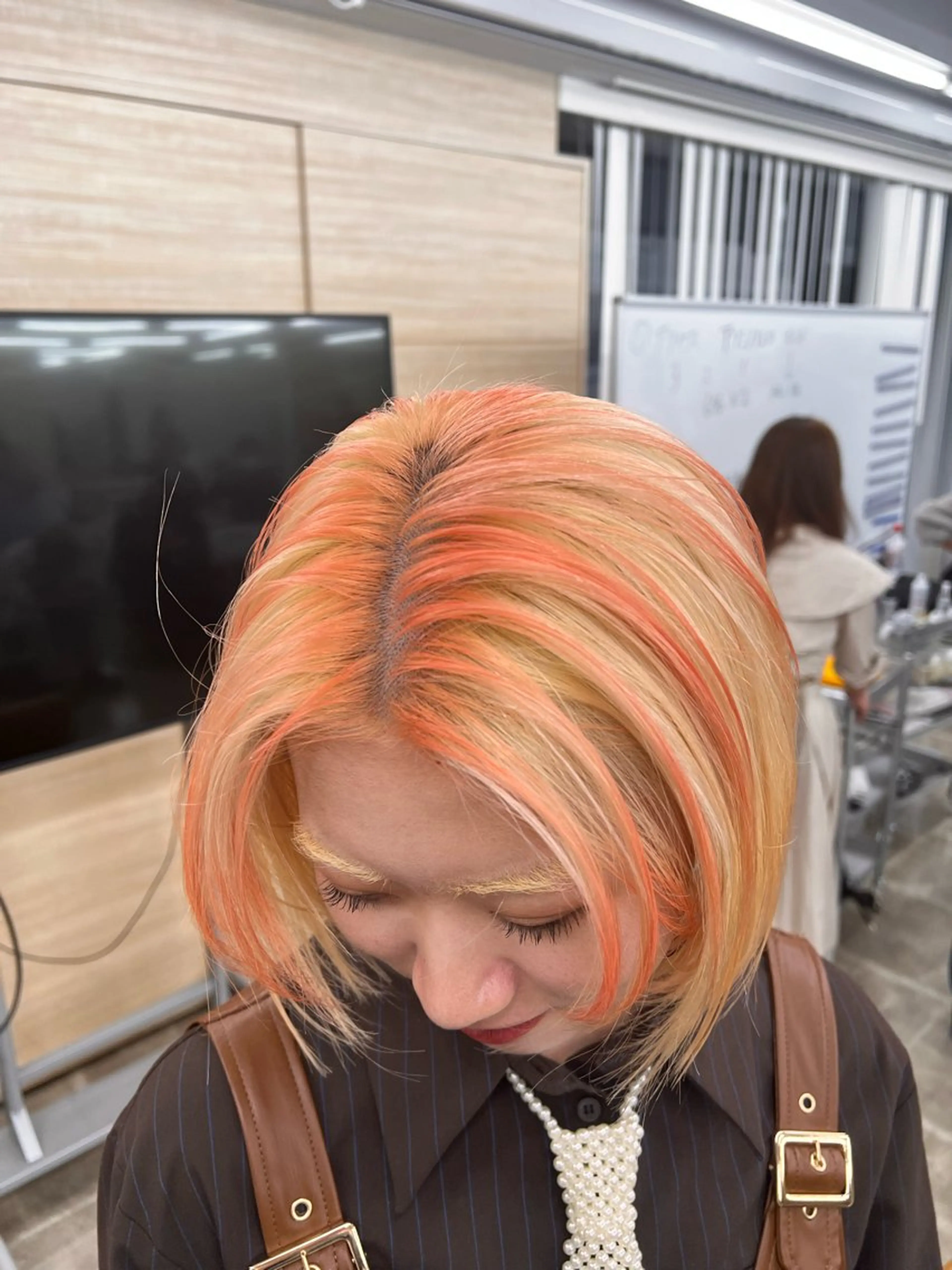 ミディアム カラー パーマ ヘアアレンジ メンズ ヘアカラー 堀井 凌平のヘアスタイル