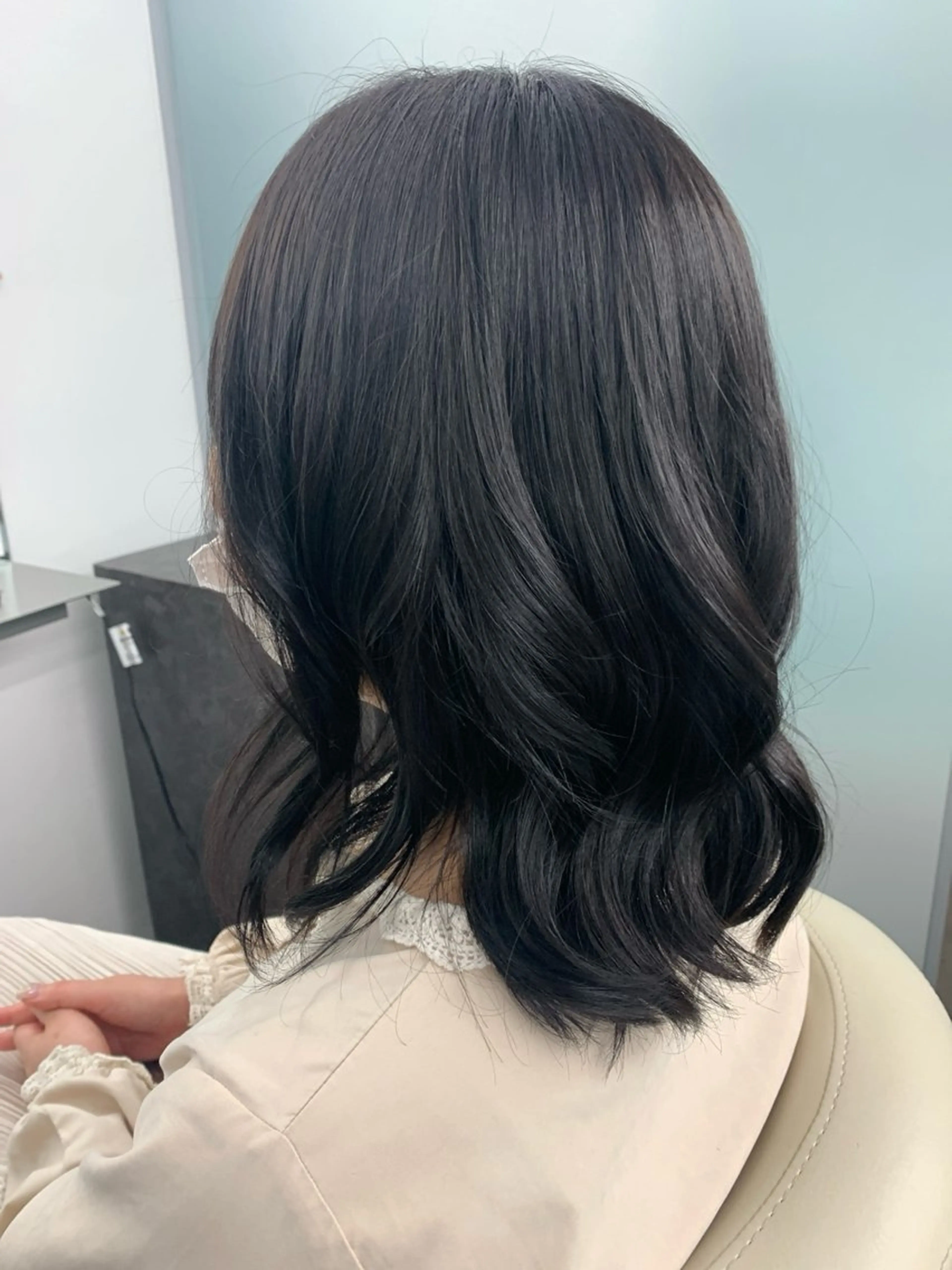 カラー 愛子 /ハイトーンのヘアスタイル