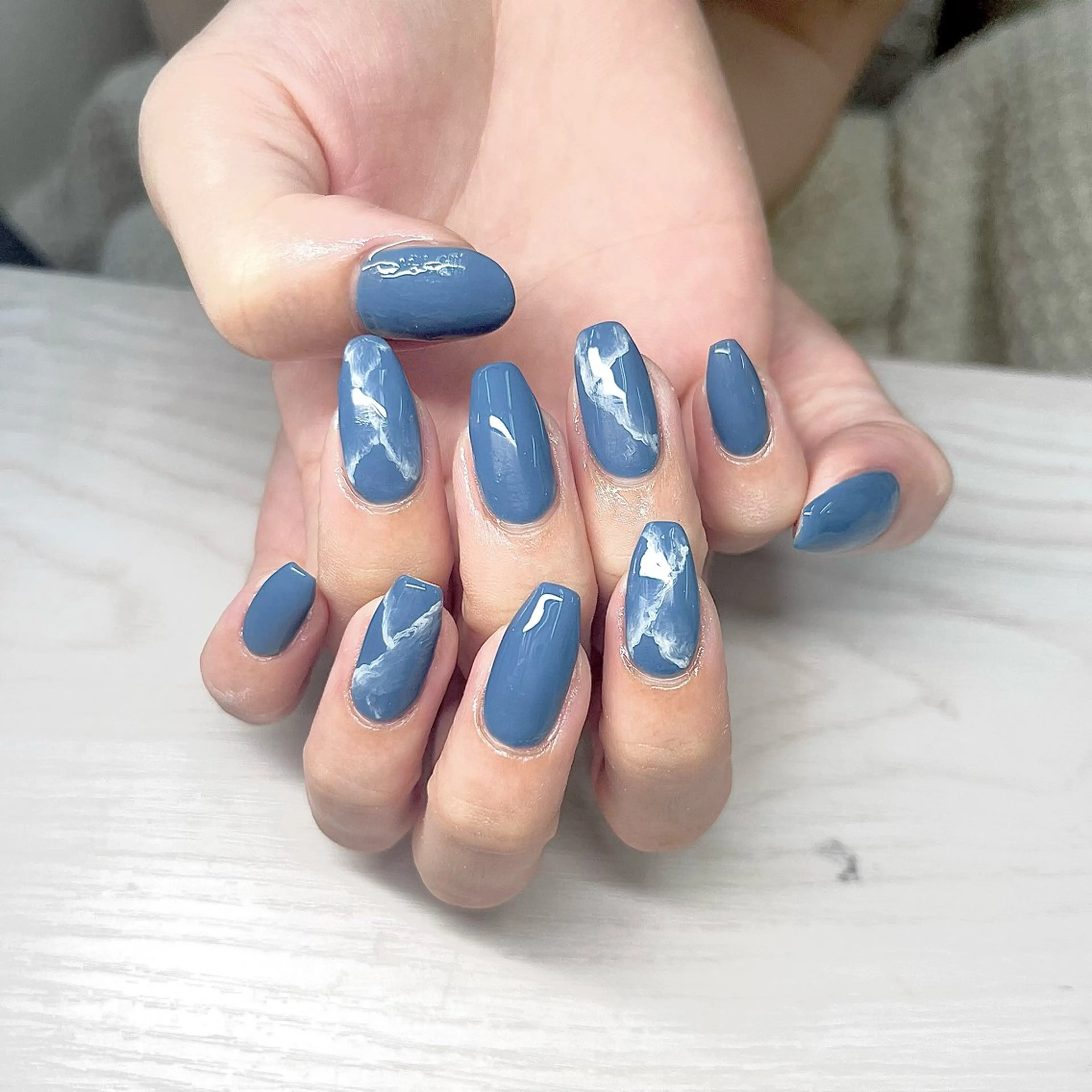 ネイル 大理石ネイル(マーブル) TRU NAIL&EYE 本厚木店所属・TRU NAIL 本厚木 かなのネイルデザイン