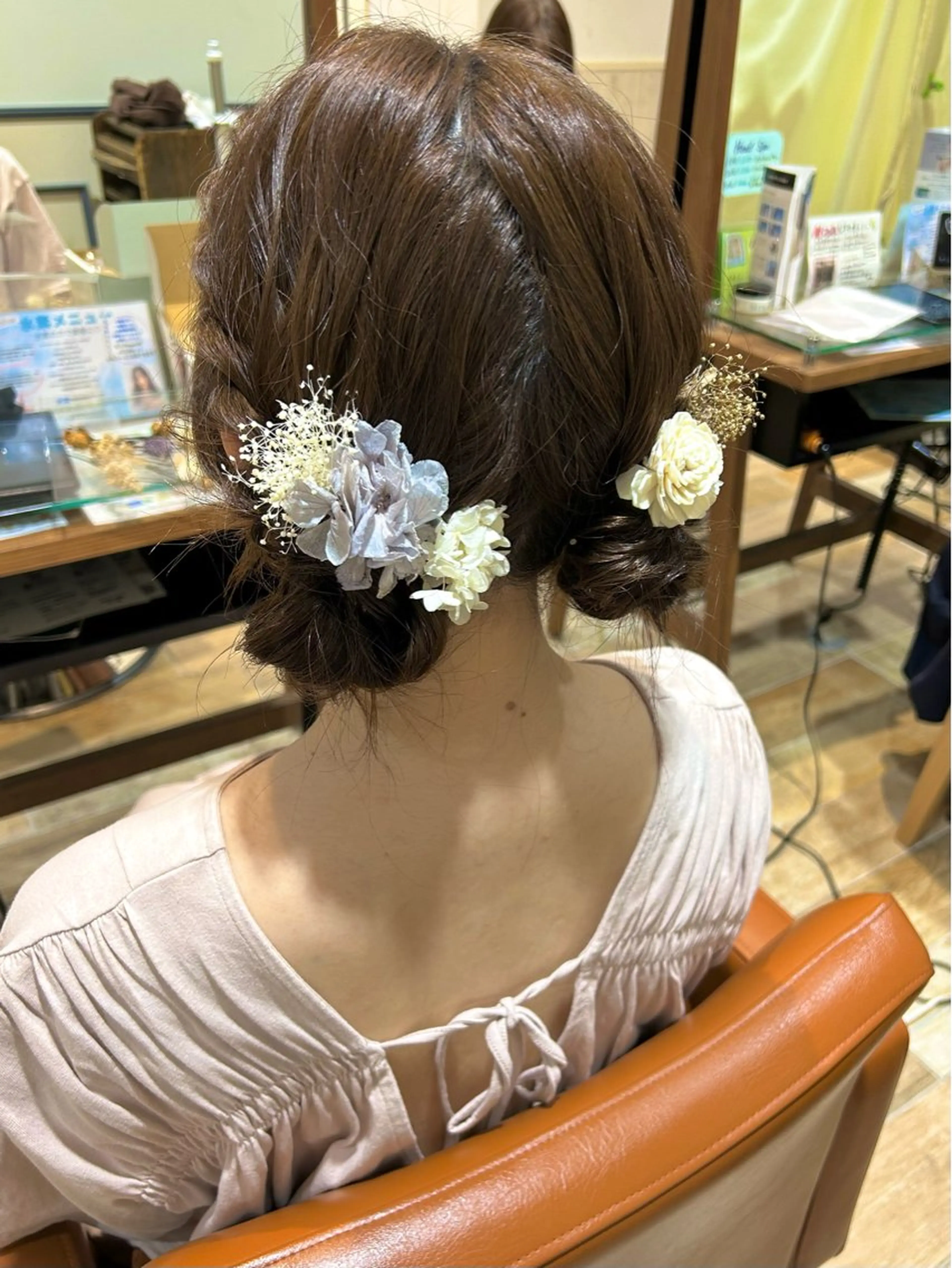 ヘアアレンジ お団子ヘア 須藤 向日葵のヘアスタイル