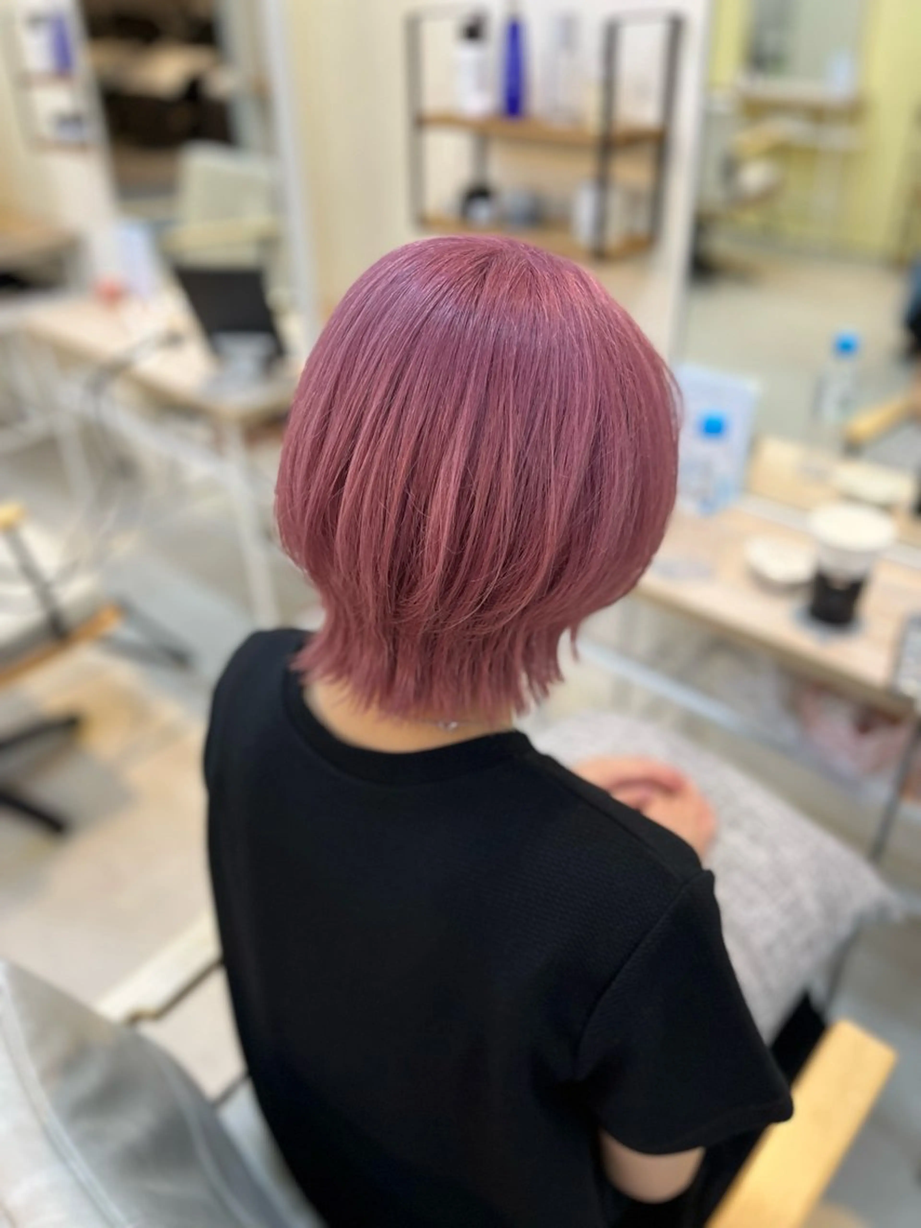ショート カラー ヘアカラー Lamp 柏 山口 か乃 ブリーチカラーのヘアスタイル