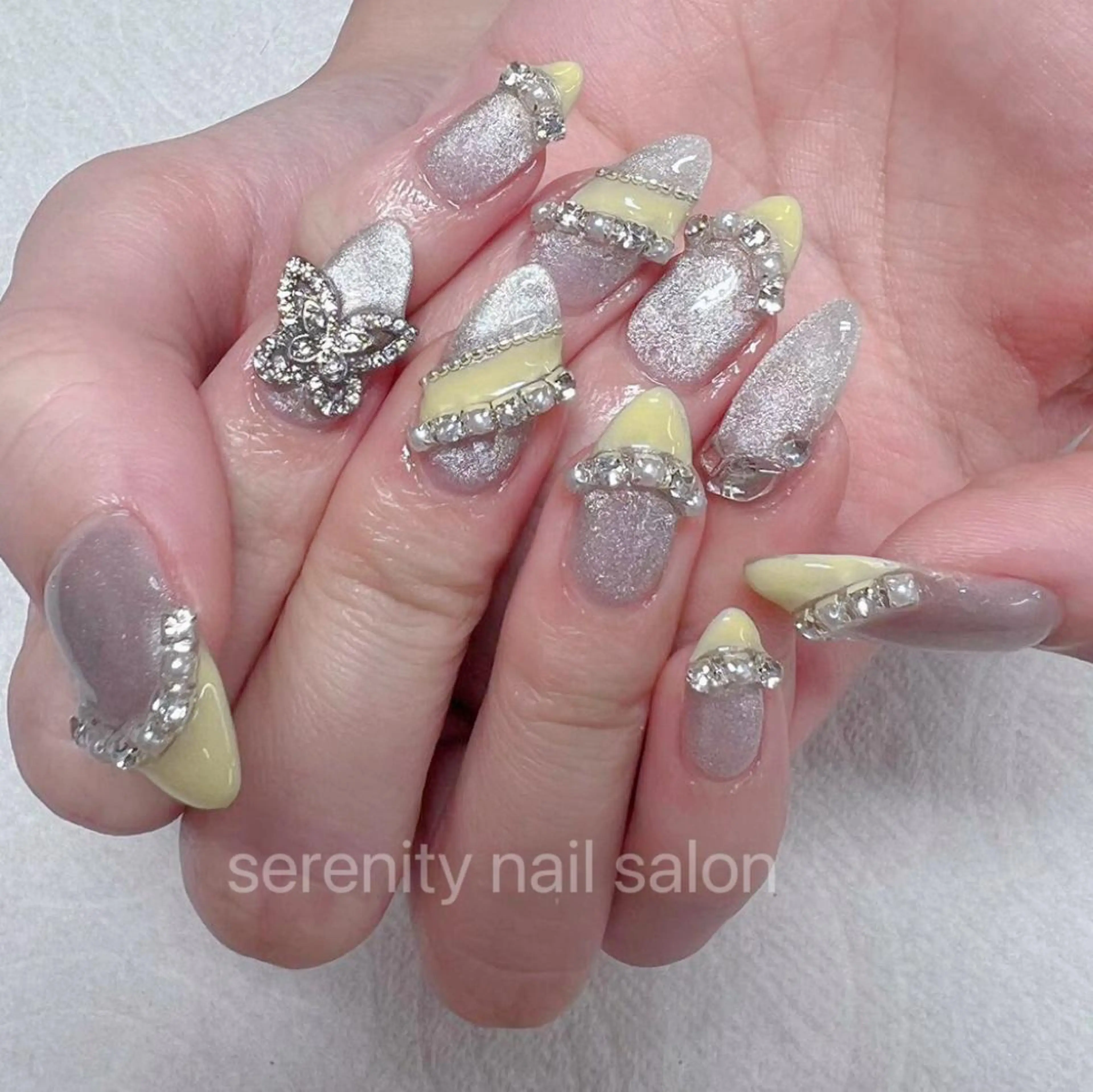 ネイル ハンドネイル ハンドケア ✨Serenity ワンホンネイルのネイルデザイン
