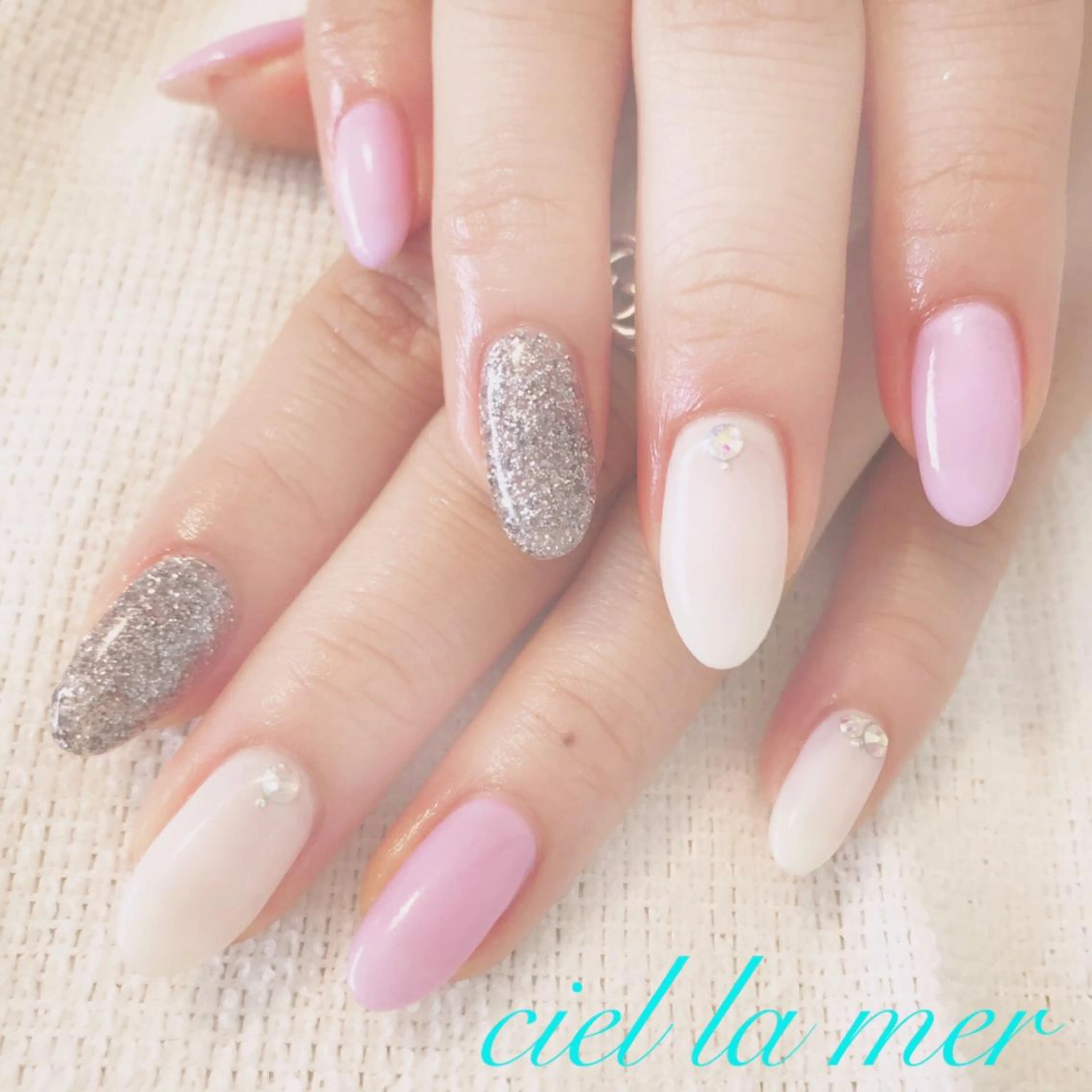 ネイル ハンドネイル フットネイル ciel la merのネイルデザイン