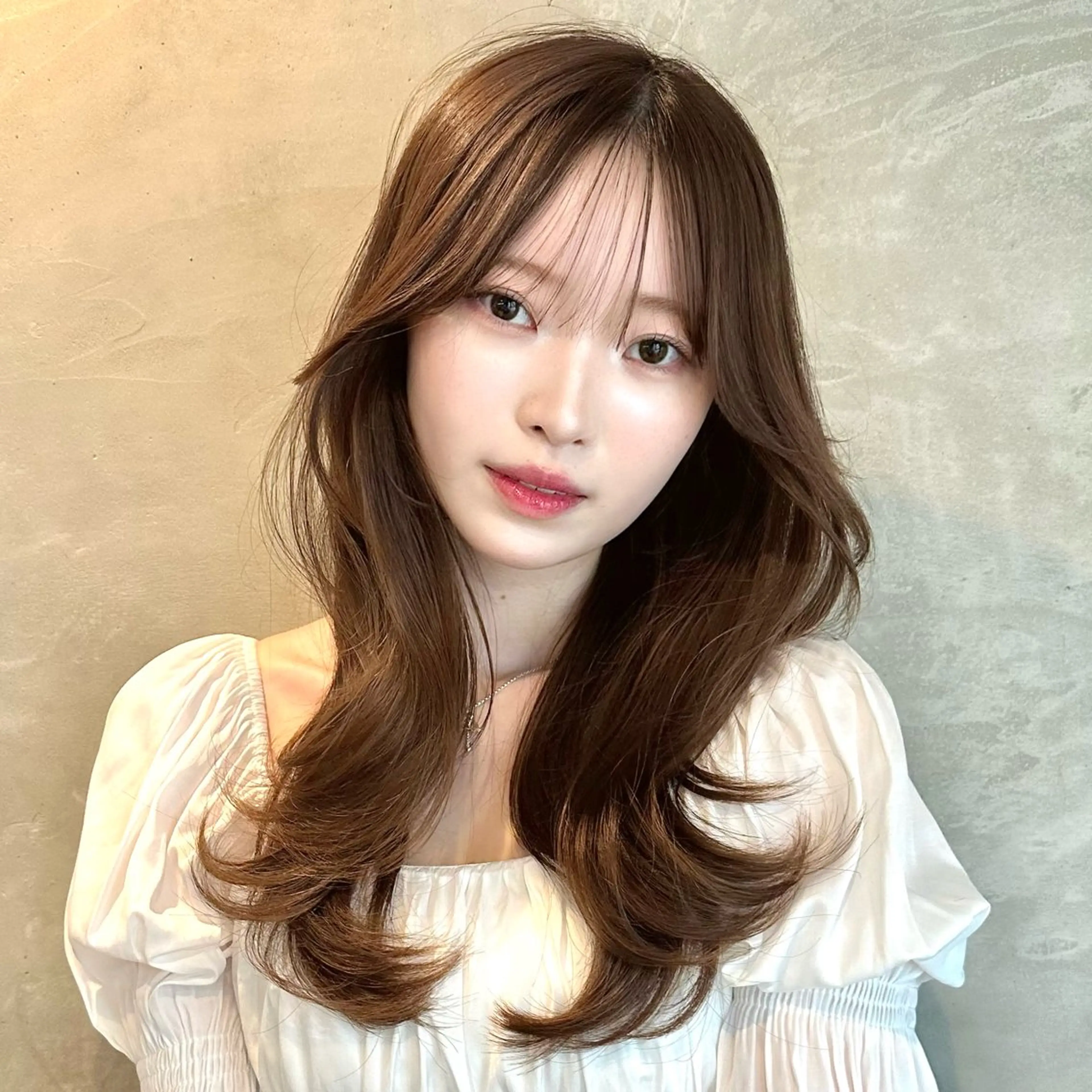 セミロング カット ヘアカラー トリートメント 🌹ハッシュカット、 レイヤー韓国ヘア🌹のヘアスタイル