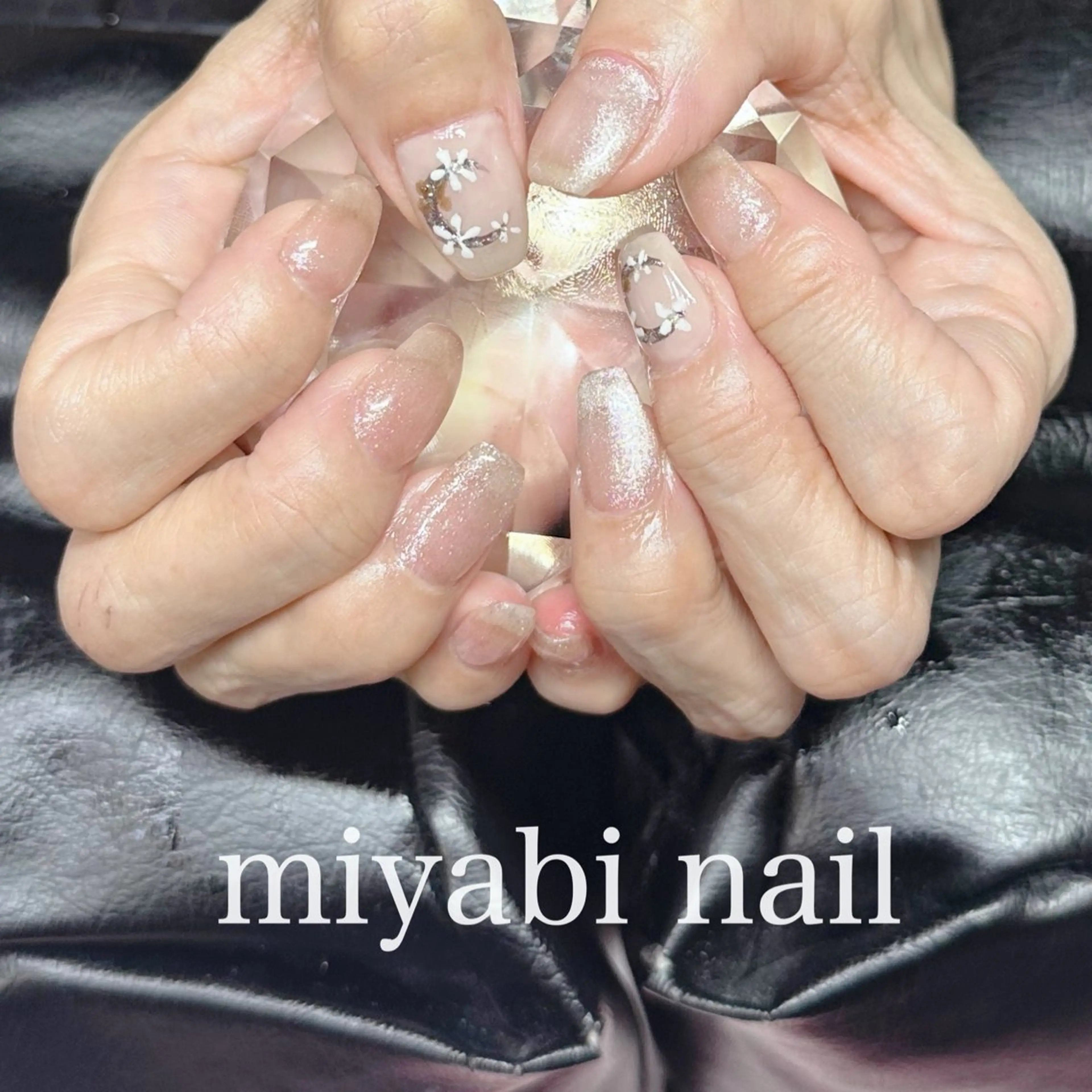 ネイル アートネイル フラワーネイル ジェルネイル マグネットネイル 持ち込み miyabi nail 桂川駅近くのネイルデザイン