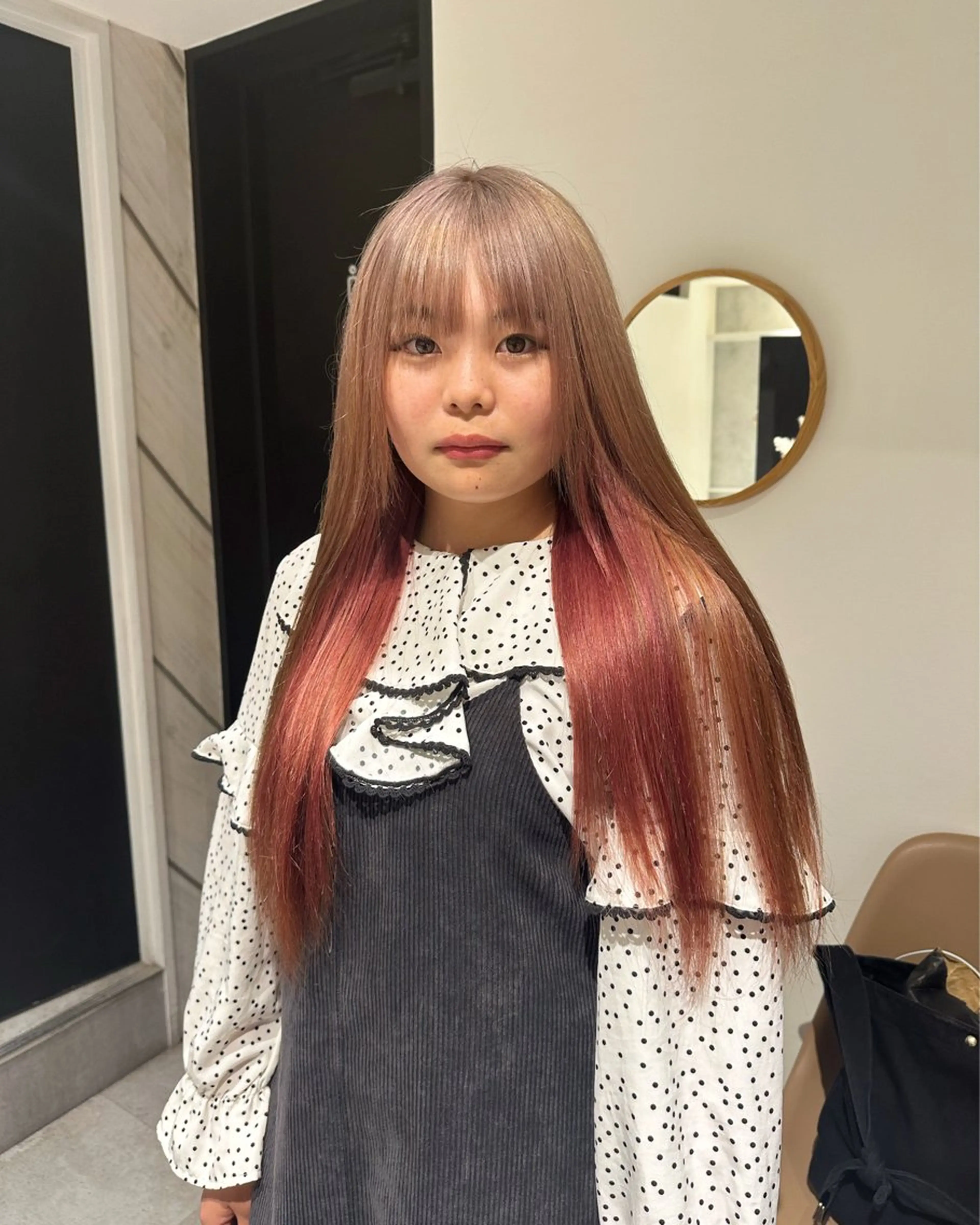 ロング カラー ヘアカラー Maria 梅田デザインカラーのヘアスタイル