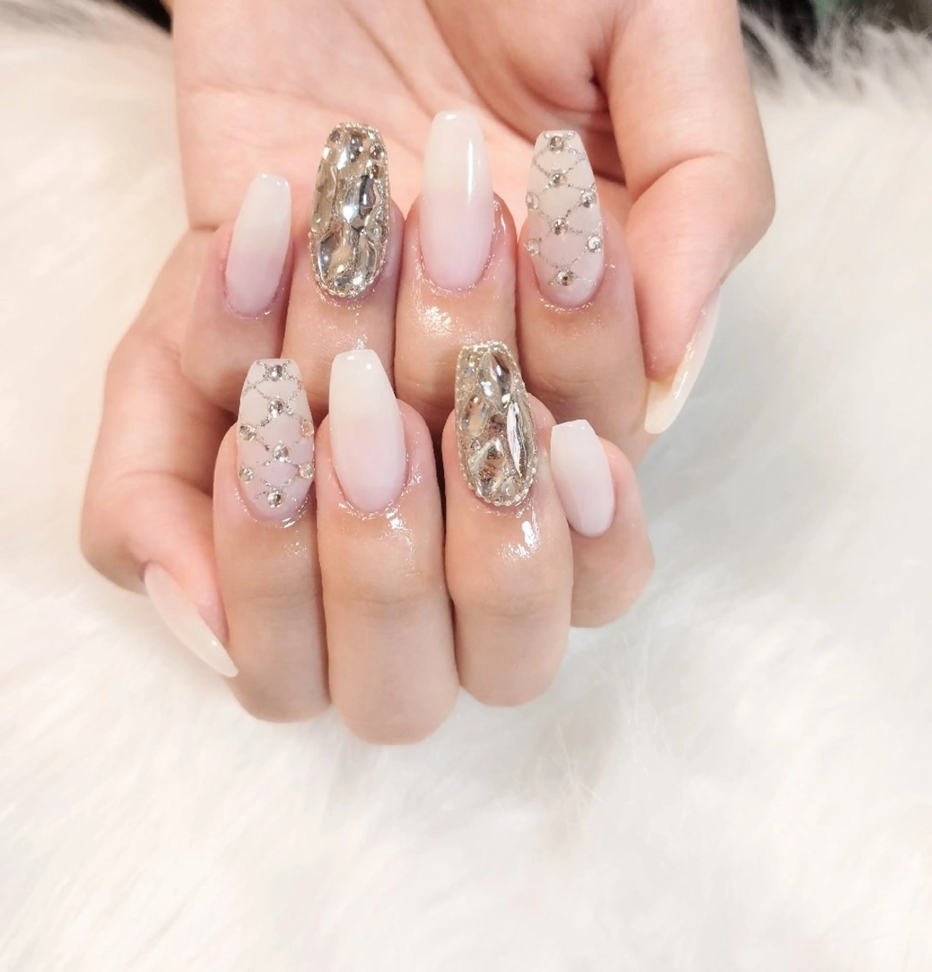 ネイル ハンドネイル ハンドケア ＤI'A ネイルサロンのネイルデザイン