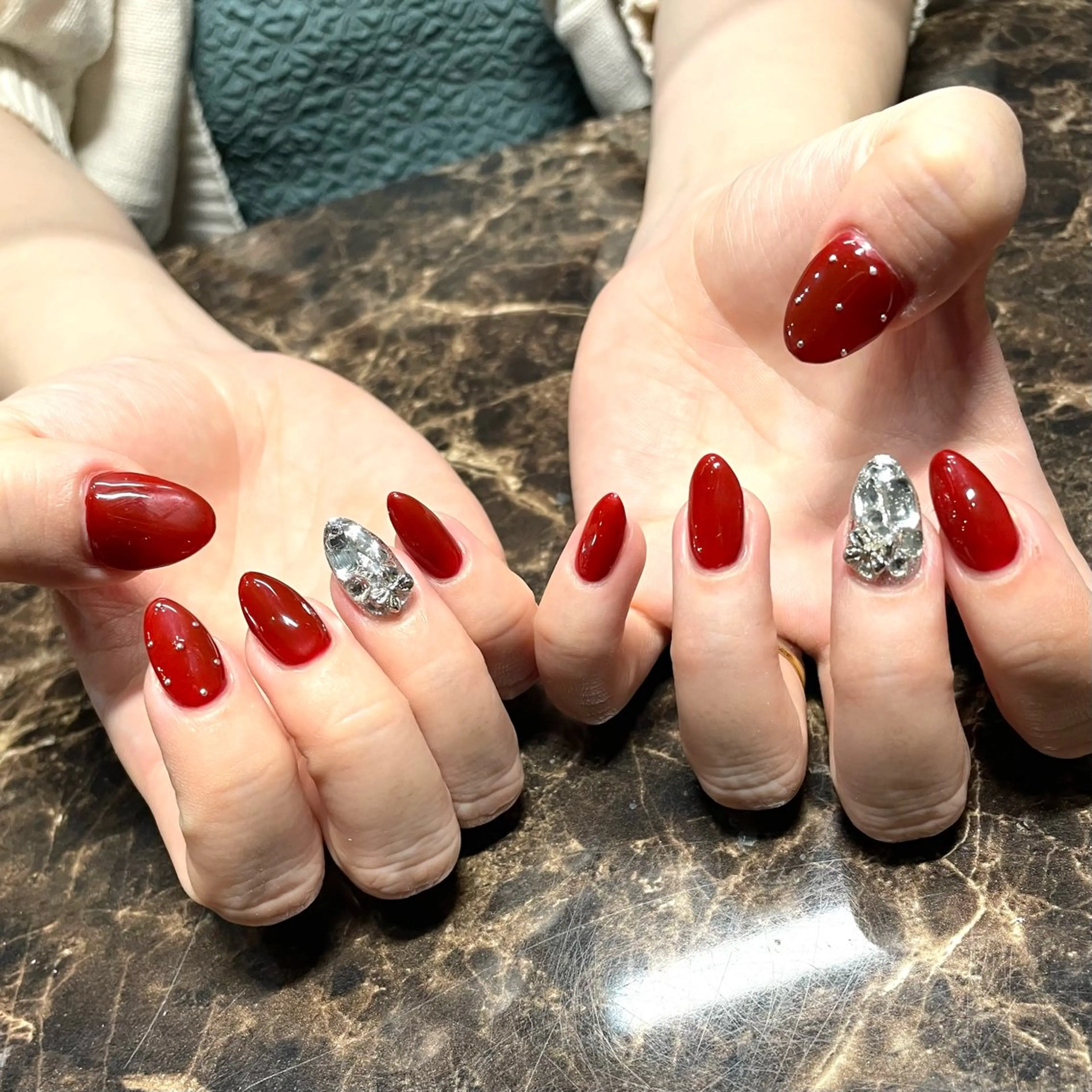 ネイル 持ち込み IROHA NAIL 横山佳那のネイルデザイン
