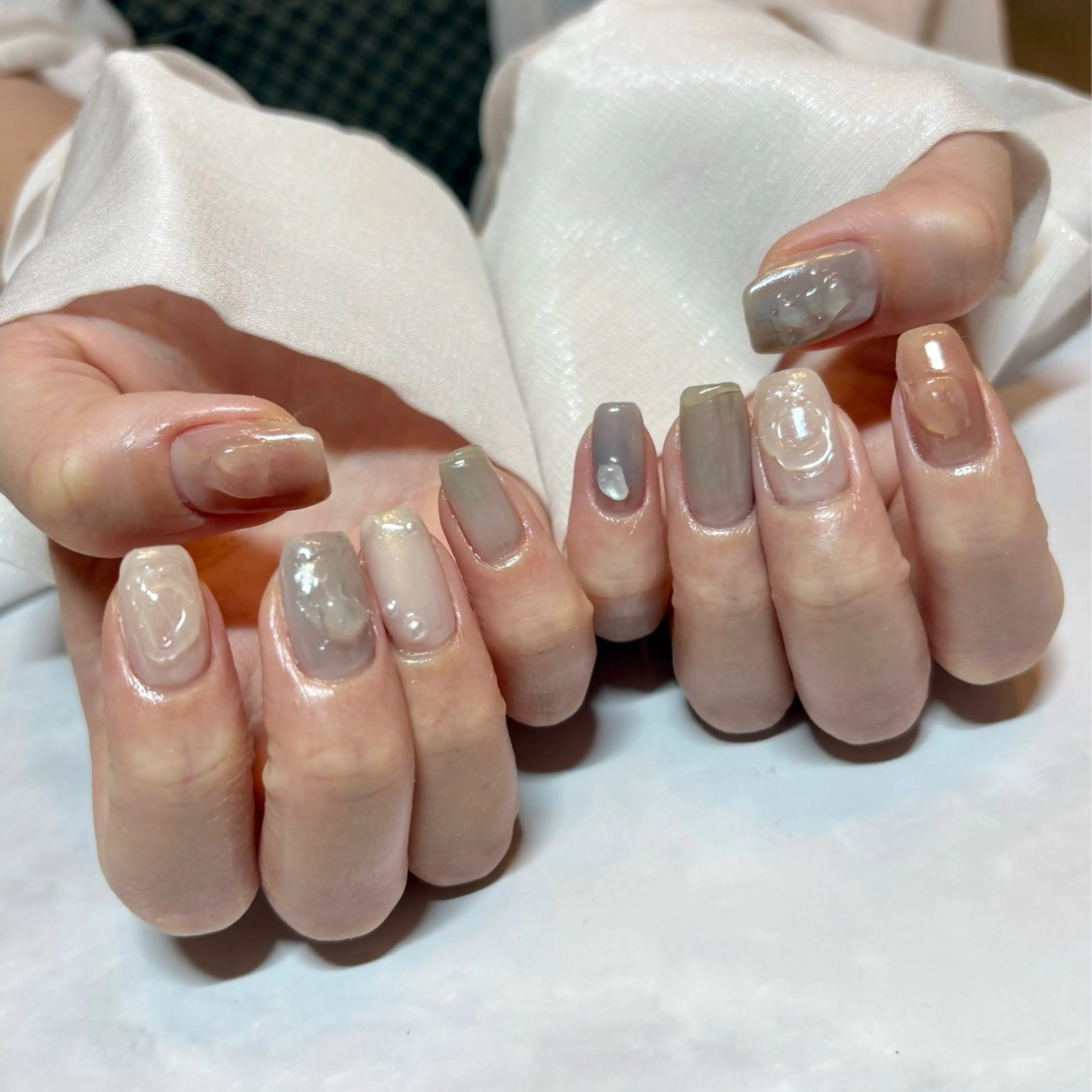 ネイル ハンドネイル ⠀ loggy.のネイルデザイン