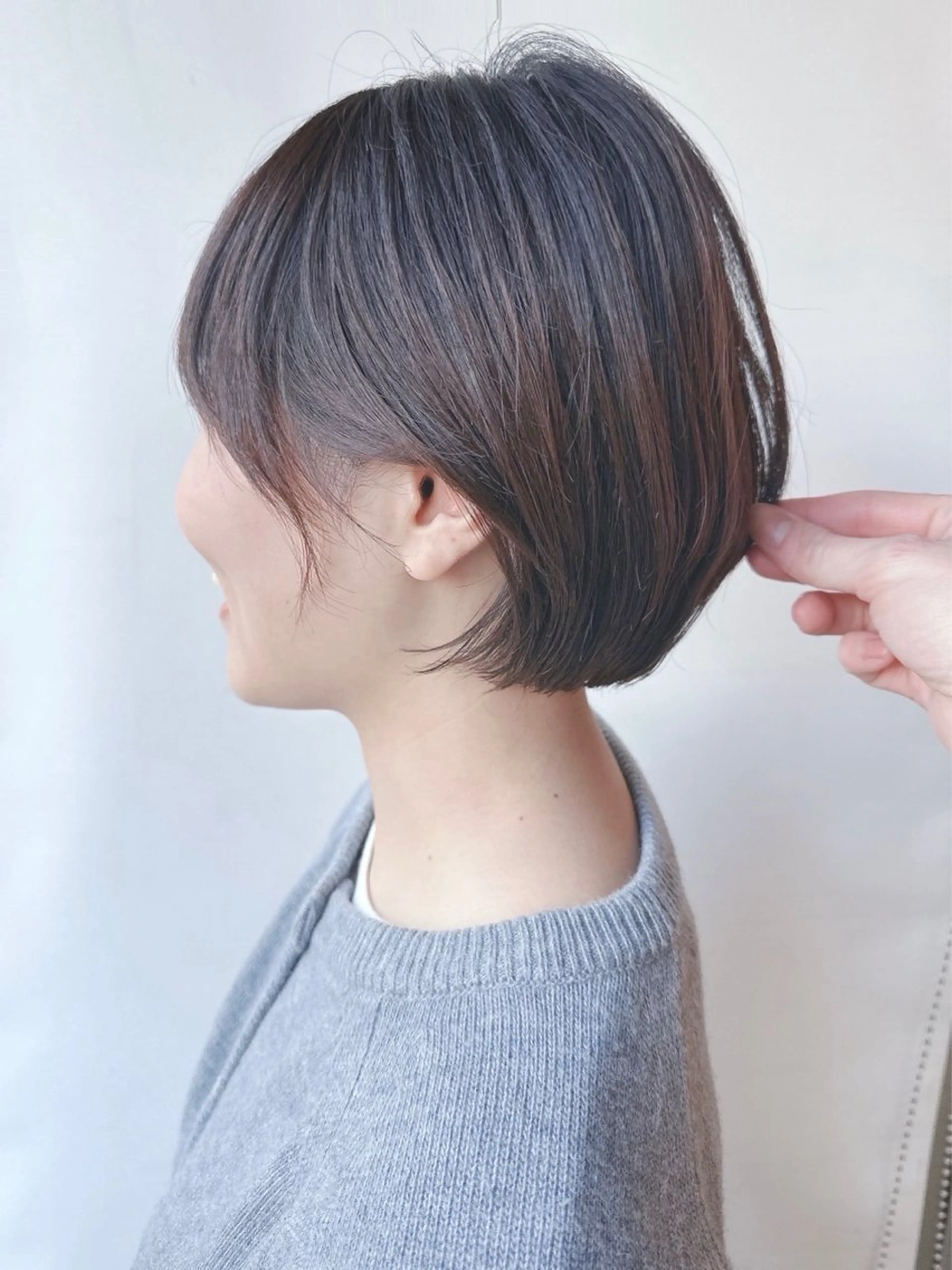 ショート とうい/パーマボブ/ くせ毛/丸みボブのヘアスタイル