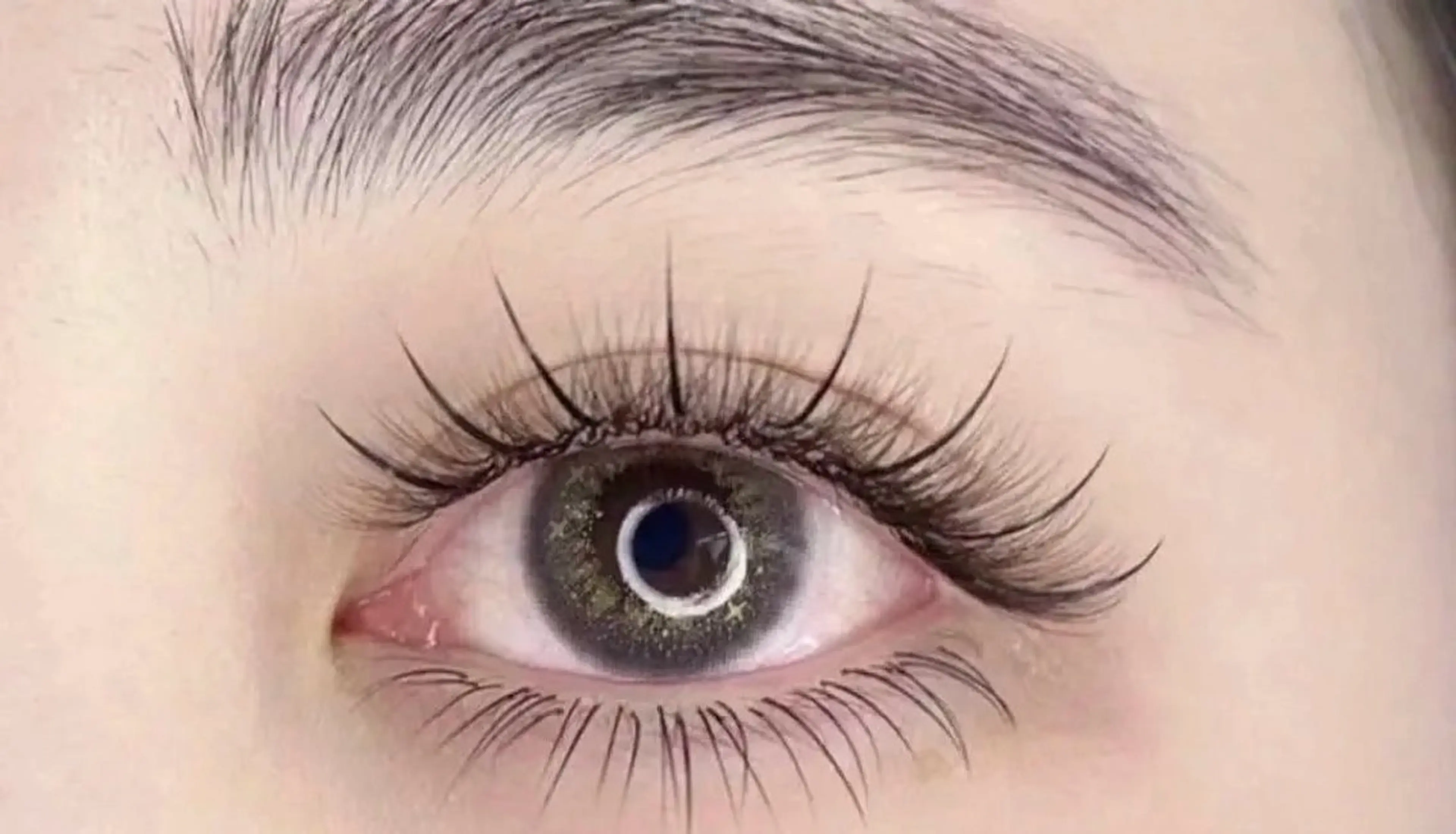 マツエク・マツパ ビューティーリゾート麗所属・于 麗影のマツエク・マツパデザイン