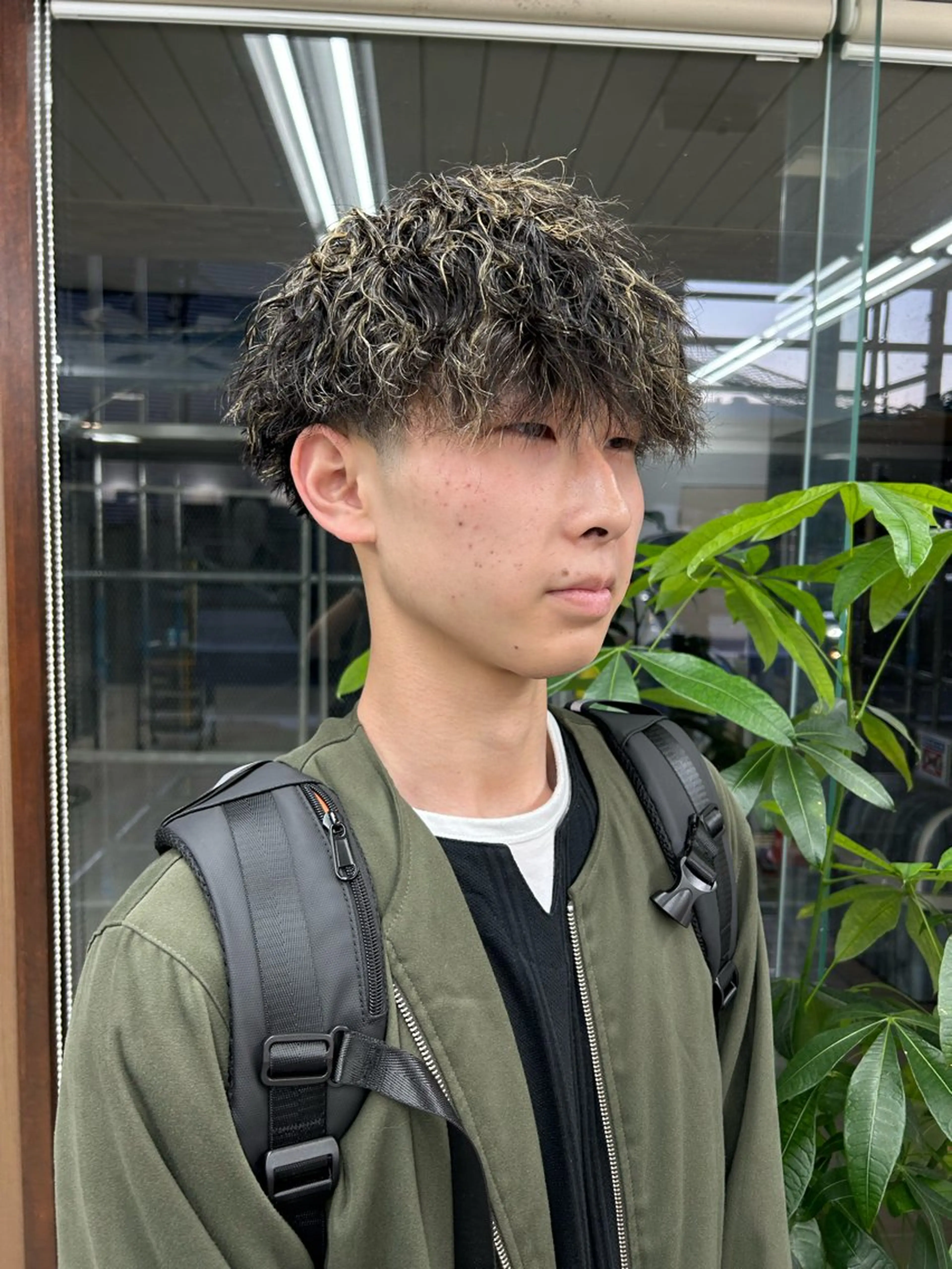 ショート カラー パーマ メンズ メンズメッシュ メッシュ カット ヘアカラー メンズパーマの達人 /タカシマダイスケのヘアスタイル