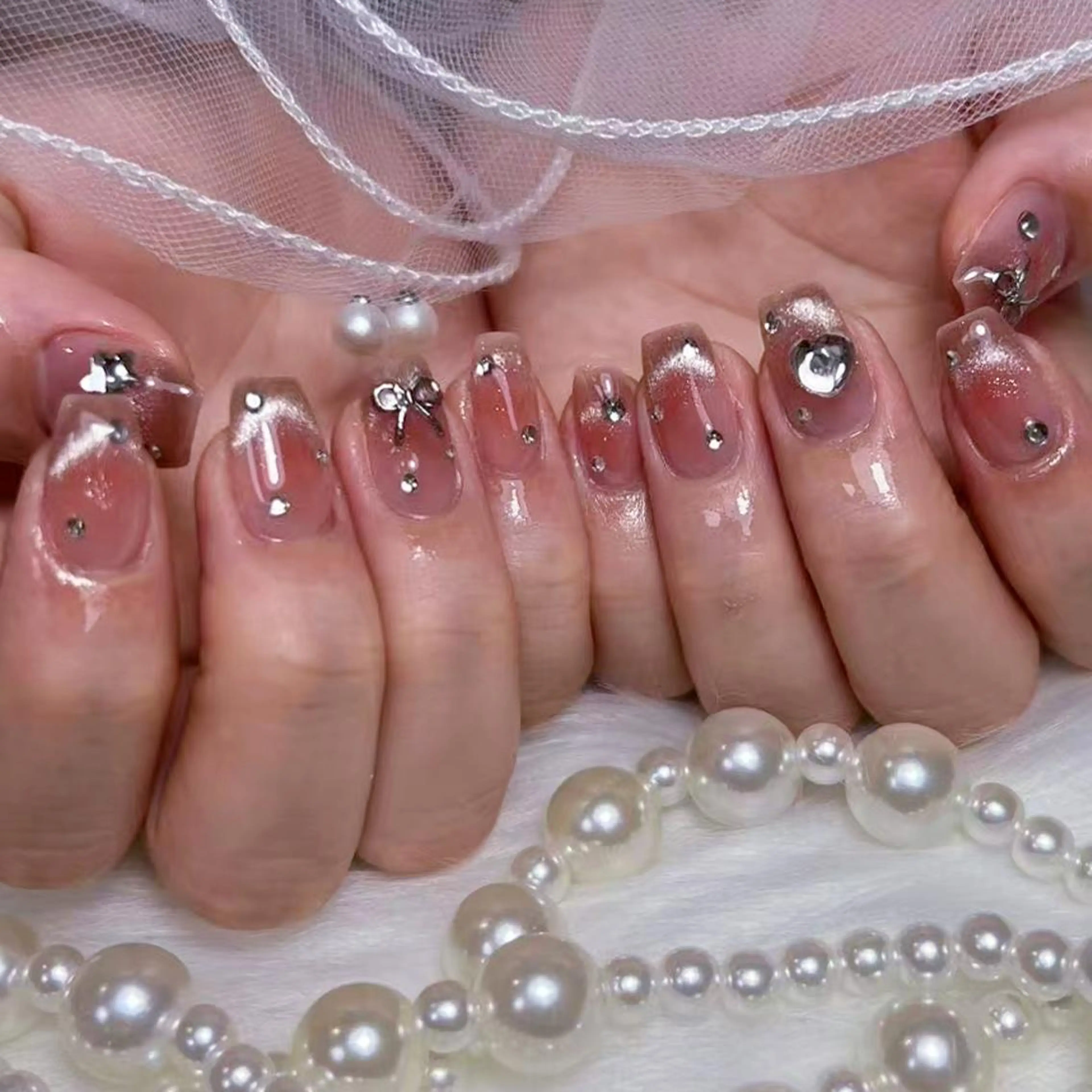 ネイル アートネイル オーロラネイル フラッシュネイル ガーリー キラキラネイル Diamond NAIL✨のネイルデザイン