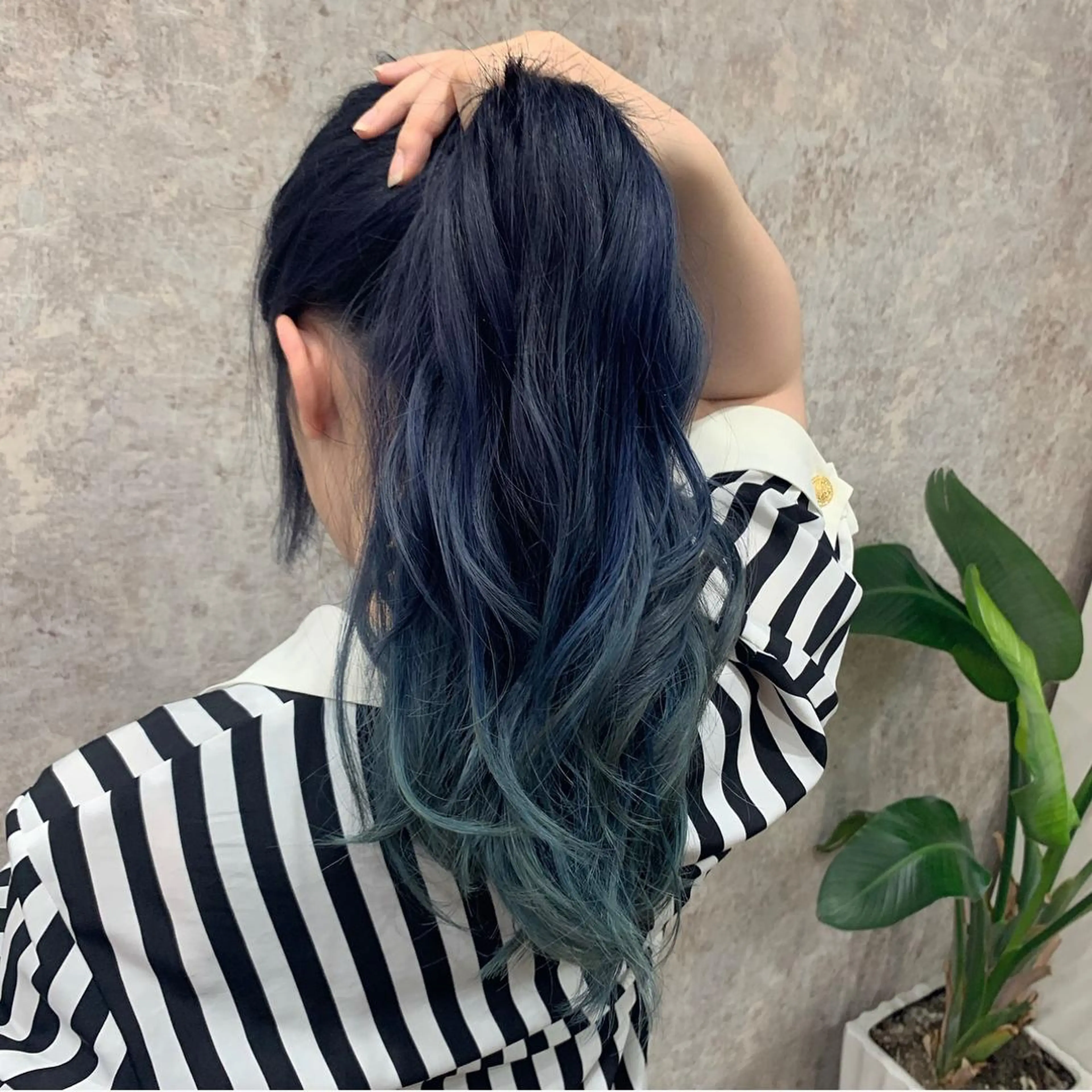 ロング カラー piLLon/ RYUKAのヘアスタイル