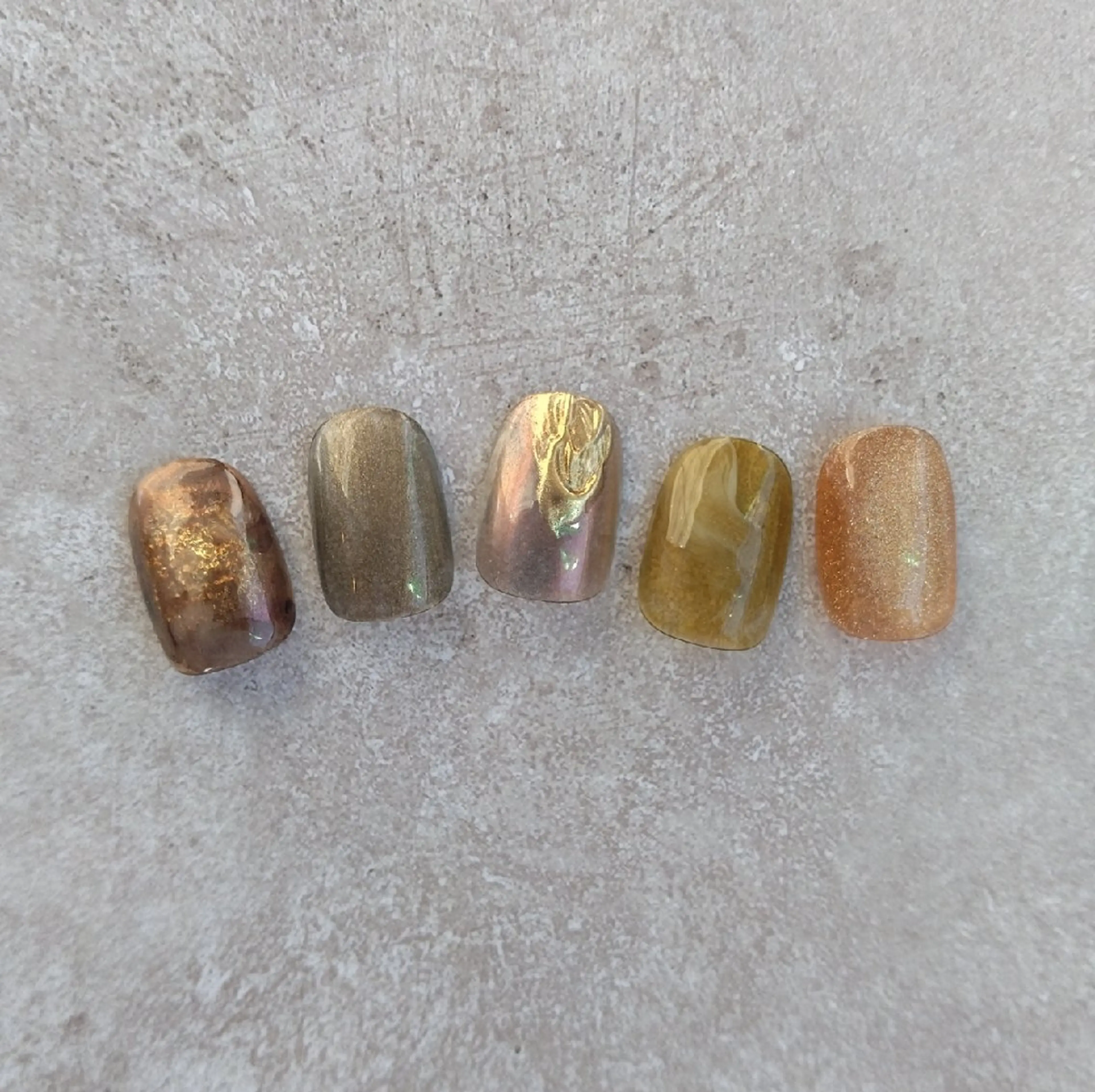 ネイル ミラーネイル シンプルネイル ハンドネイル Nailsalon manoのネイルデザイン