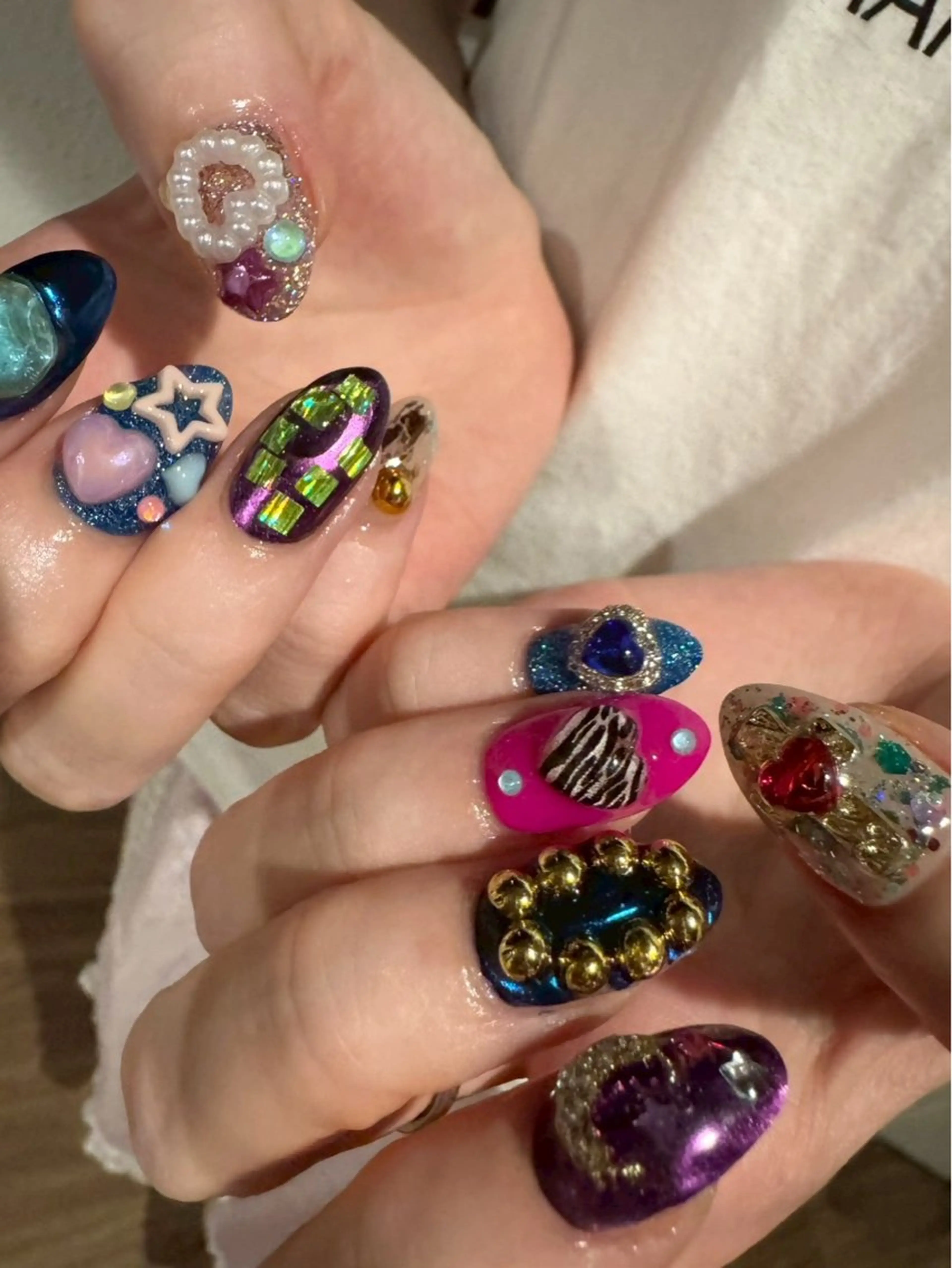 【ハンド】持ち込みデザイン6​〜​10本アート(オフあり)の写真
