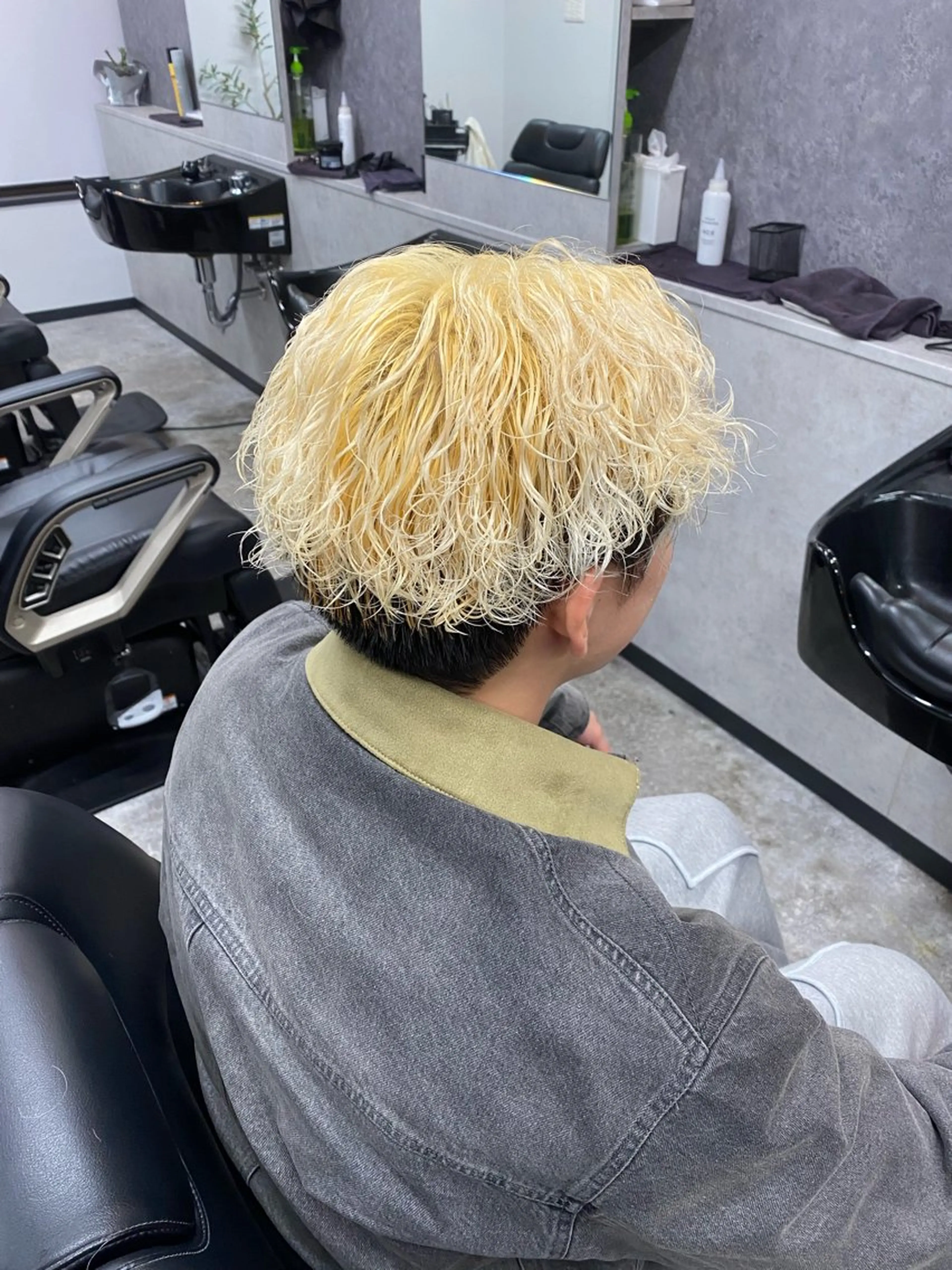 【メンズ限定】ケアブリーチ+ケアトリートメント+ヘアセットの写真