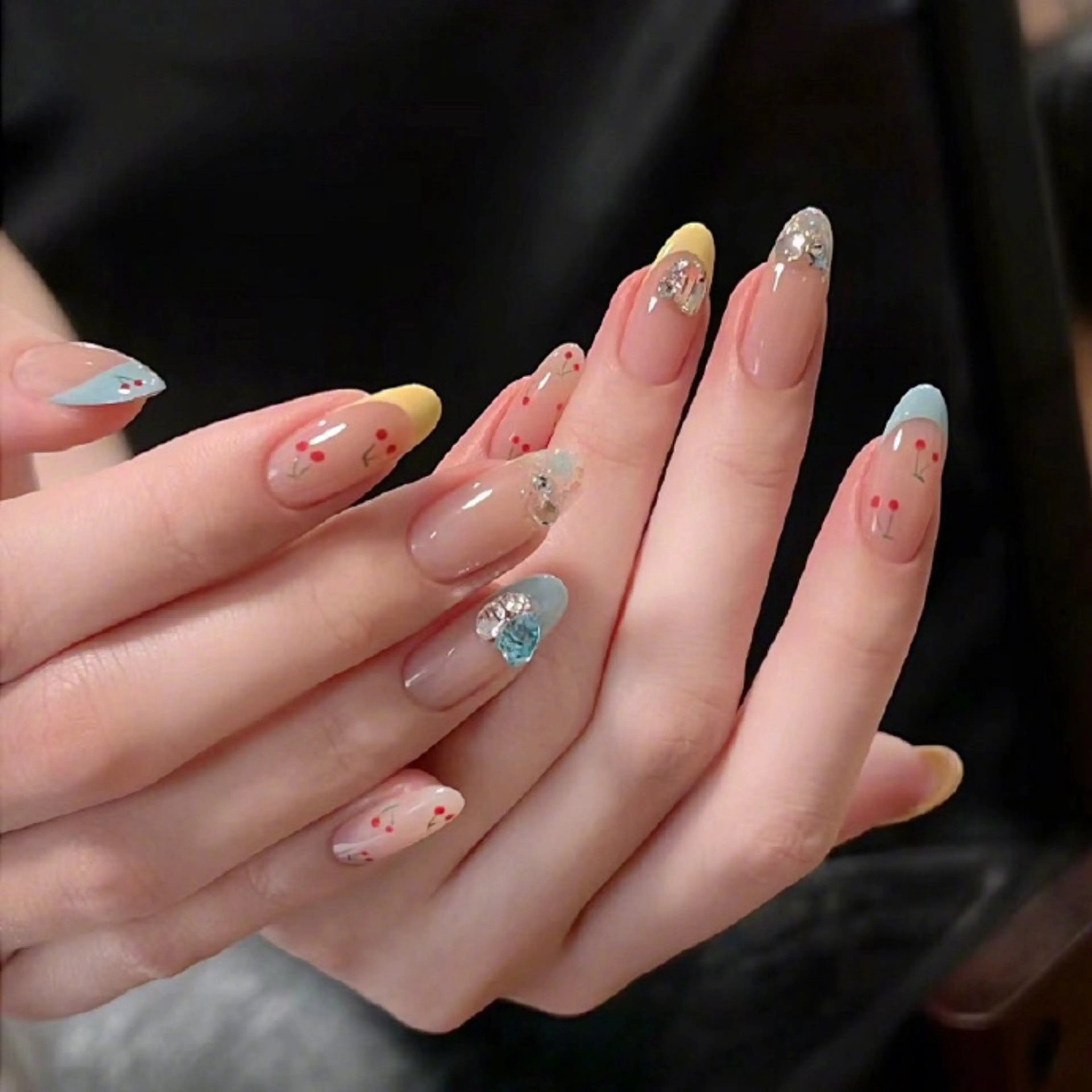 ネイル す すのネイルデザイン