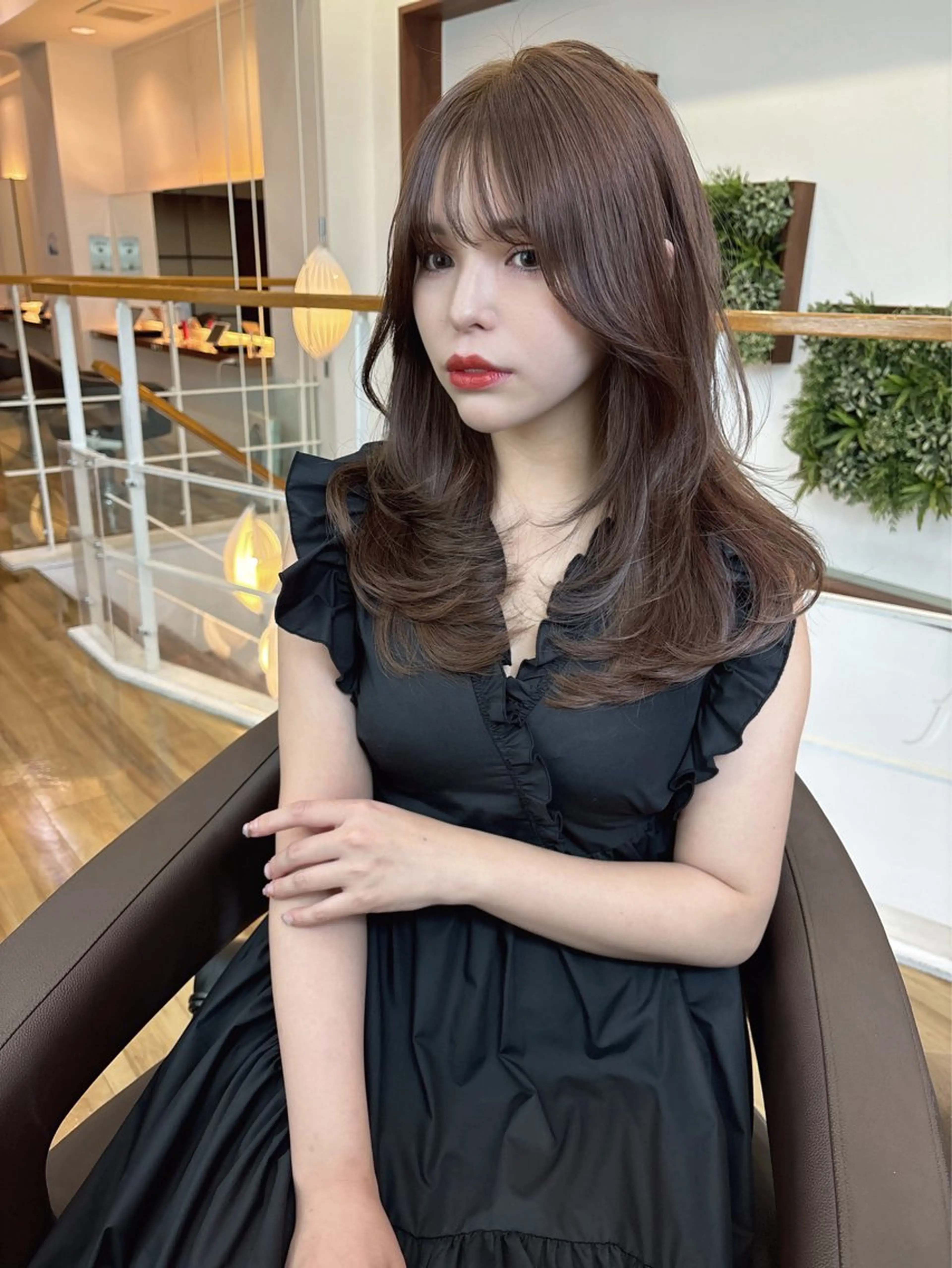 ミディアム カラー ブラウンカラー 透明感カラー レイヤーカット カット ヘアカラー トリートメント レイヤーカット /透明感/千葉怜寿のヘアスタイル