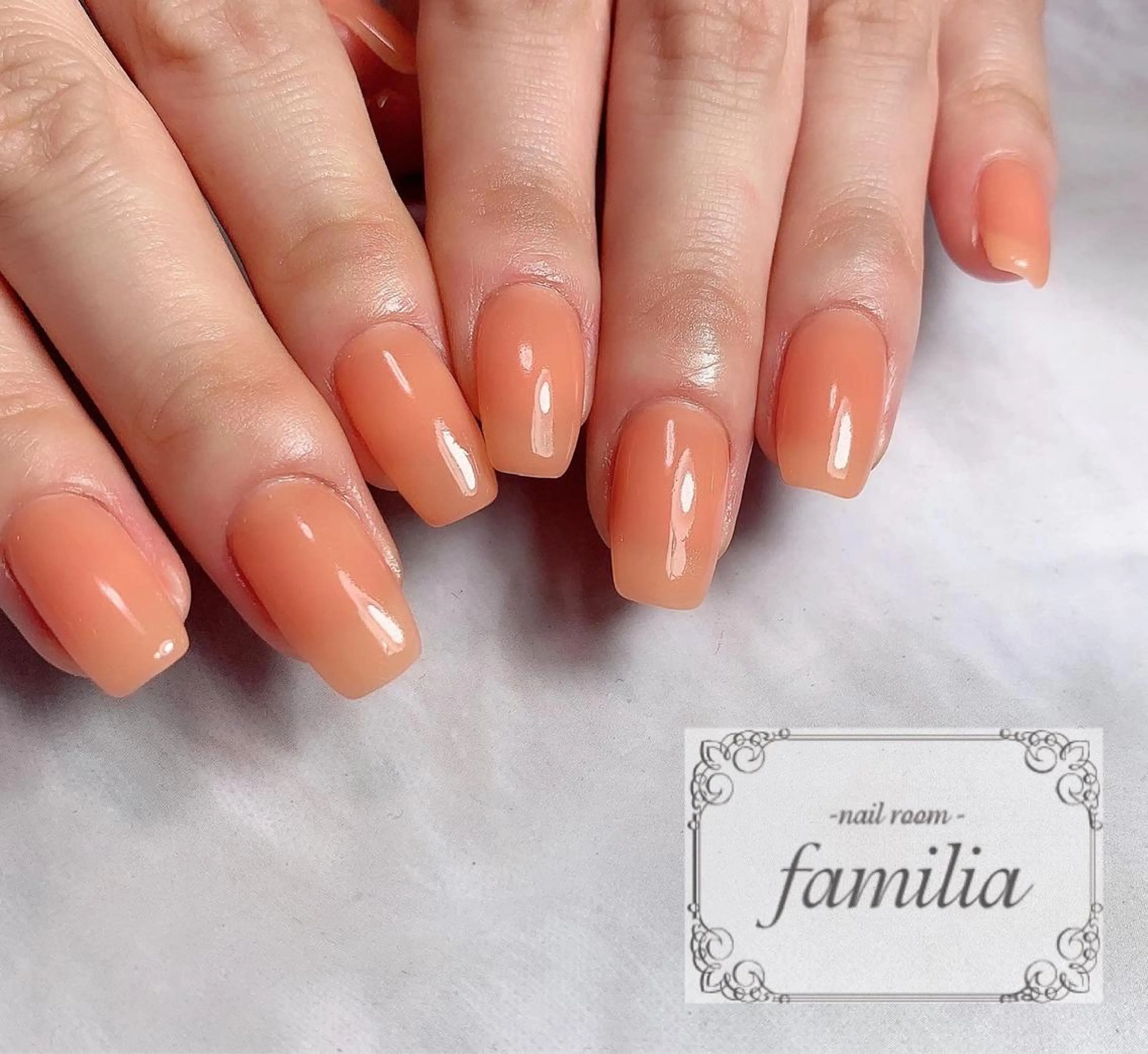 ネイル ハンドネイル -nailroom- familiaのネイルデザイン
