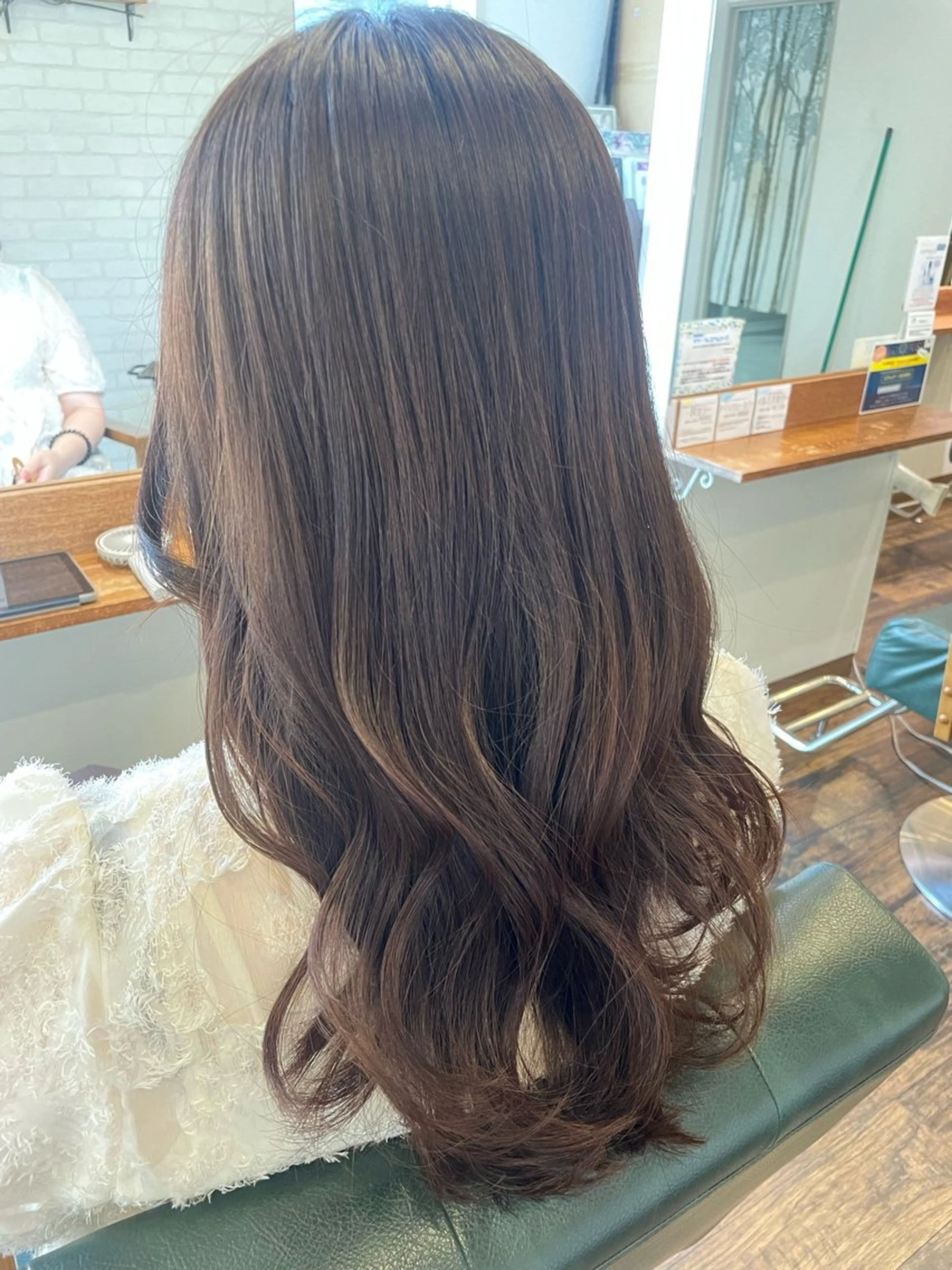 ロング レイヤー／髪質改善 ／YUのヘアスタイル