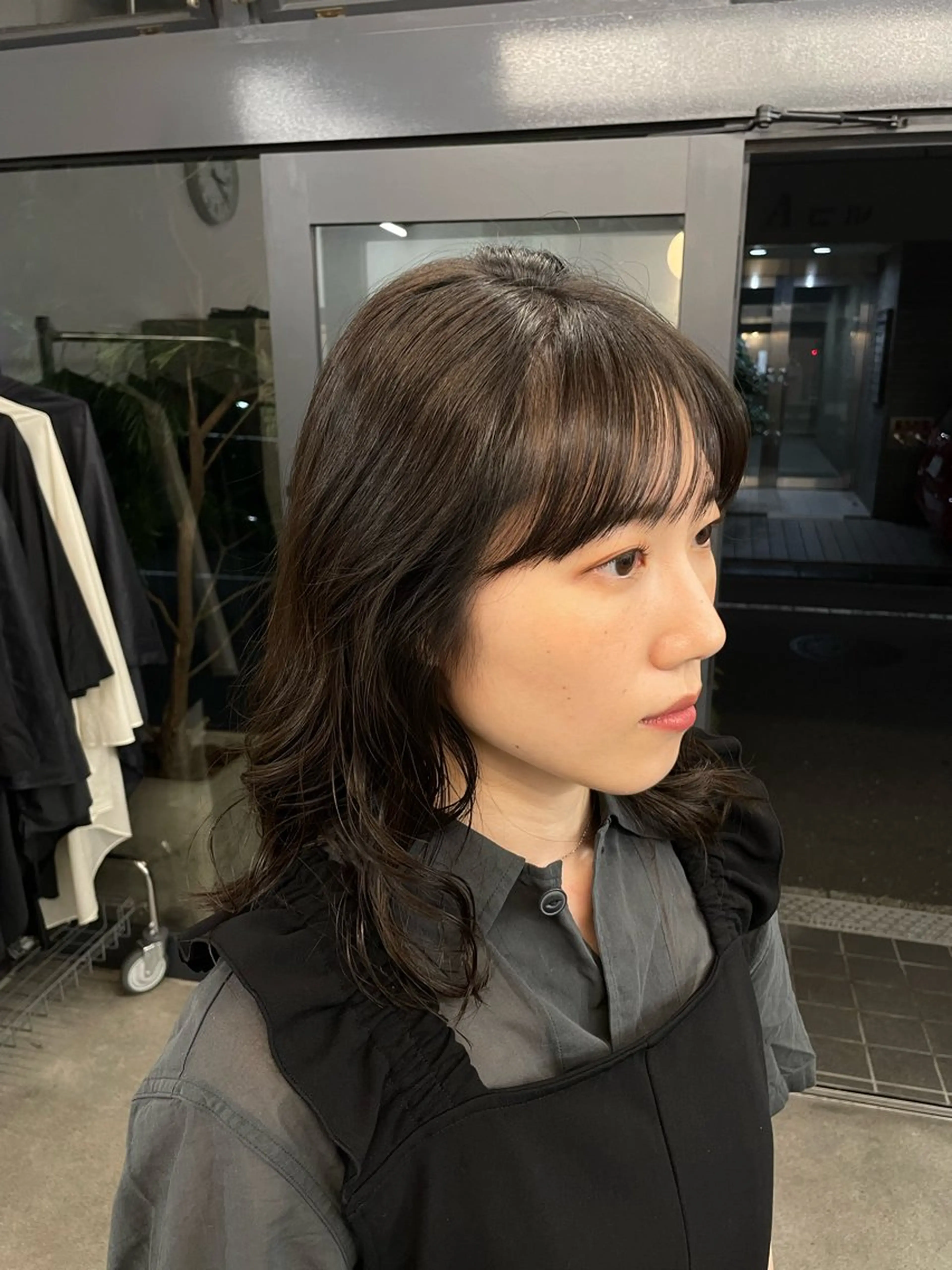 セミロング カラー ブラウンカラー 透明感カラー グレージュ 【お洒落パーマ】 Elme　肥塚康汰郎のヘアスタイル