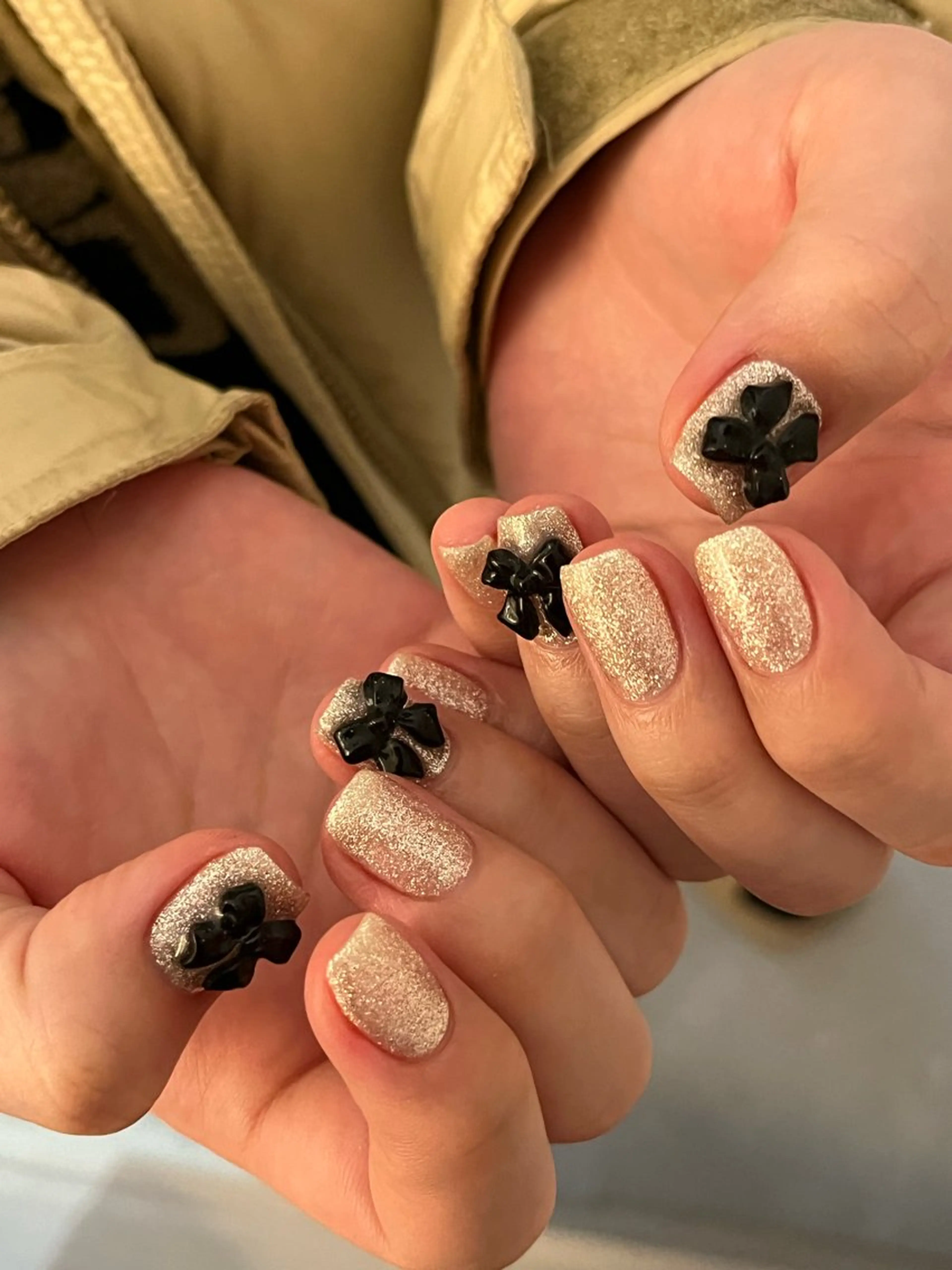 ネイル ワンカラーネイル ハンドネイル hiyori🫧 mieuxのネイルデザイン