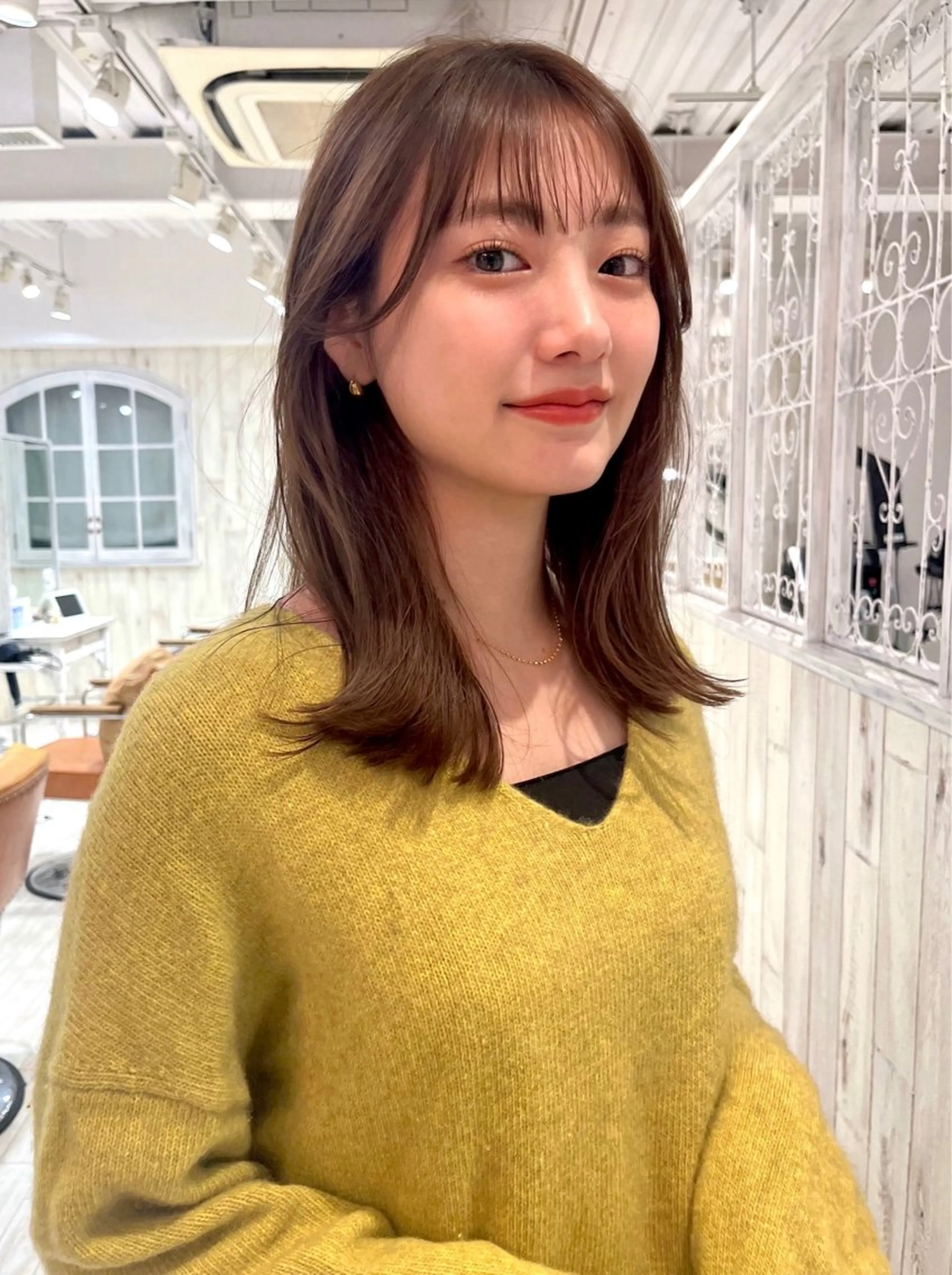 セミロング カラー くびれヘア 顔まわりレイヤー レイヤーカット 【韓国ヘア×透明感 カラー】笹谷 莉未のヘアスタイル