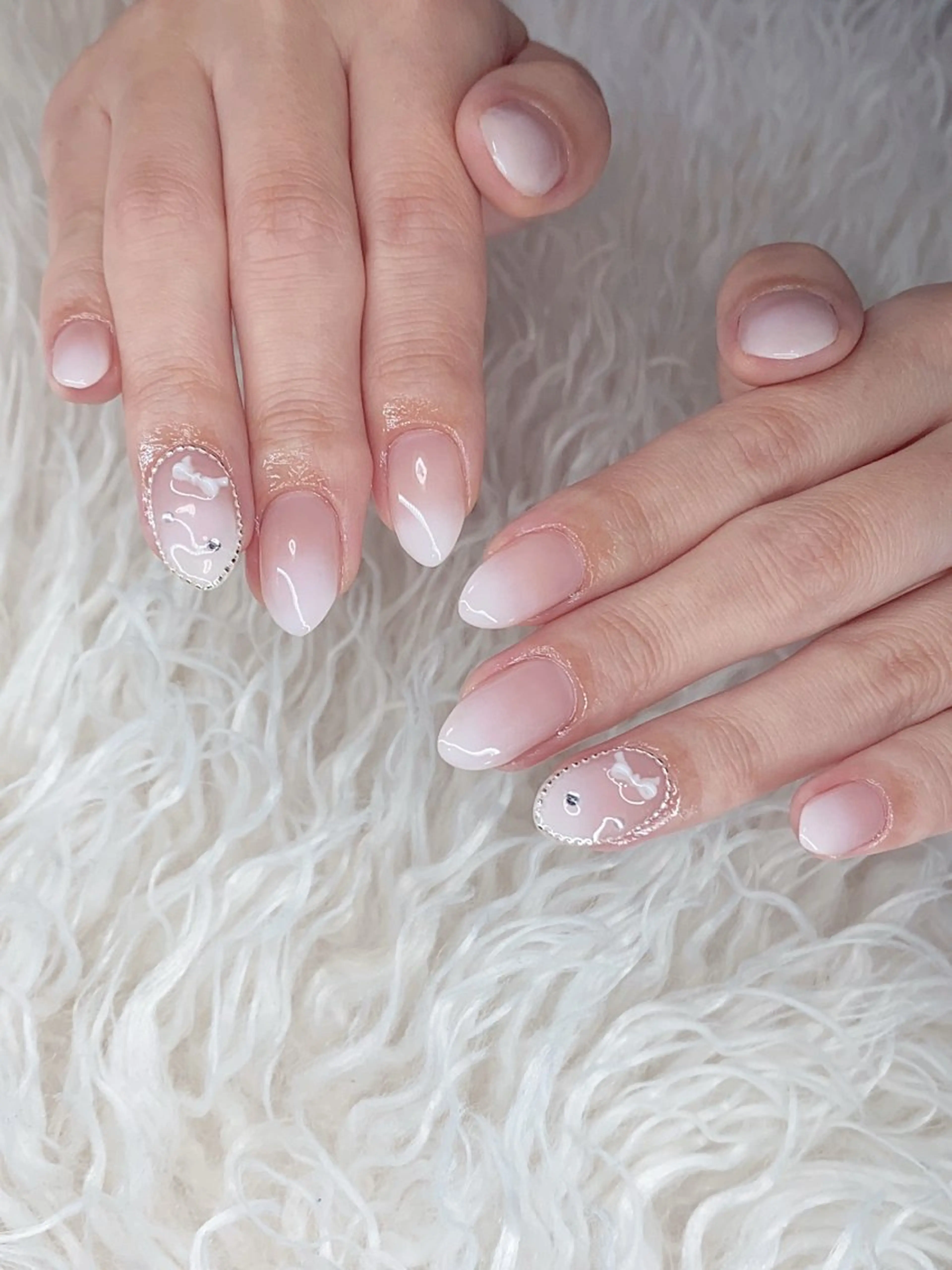 ネイル ハンドネイル n o q r m. n a c h iのネイルデザイン