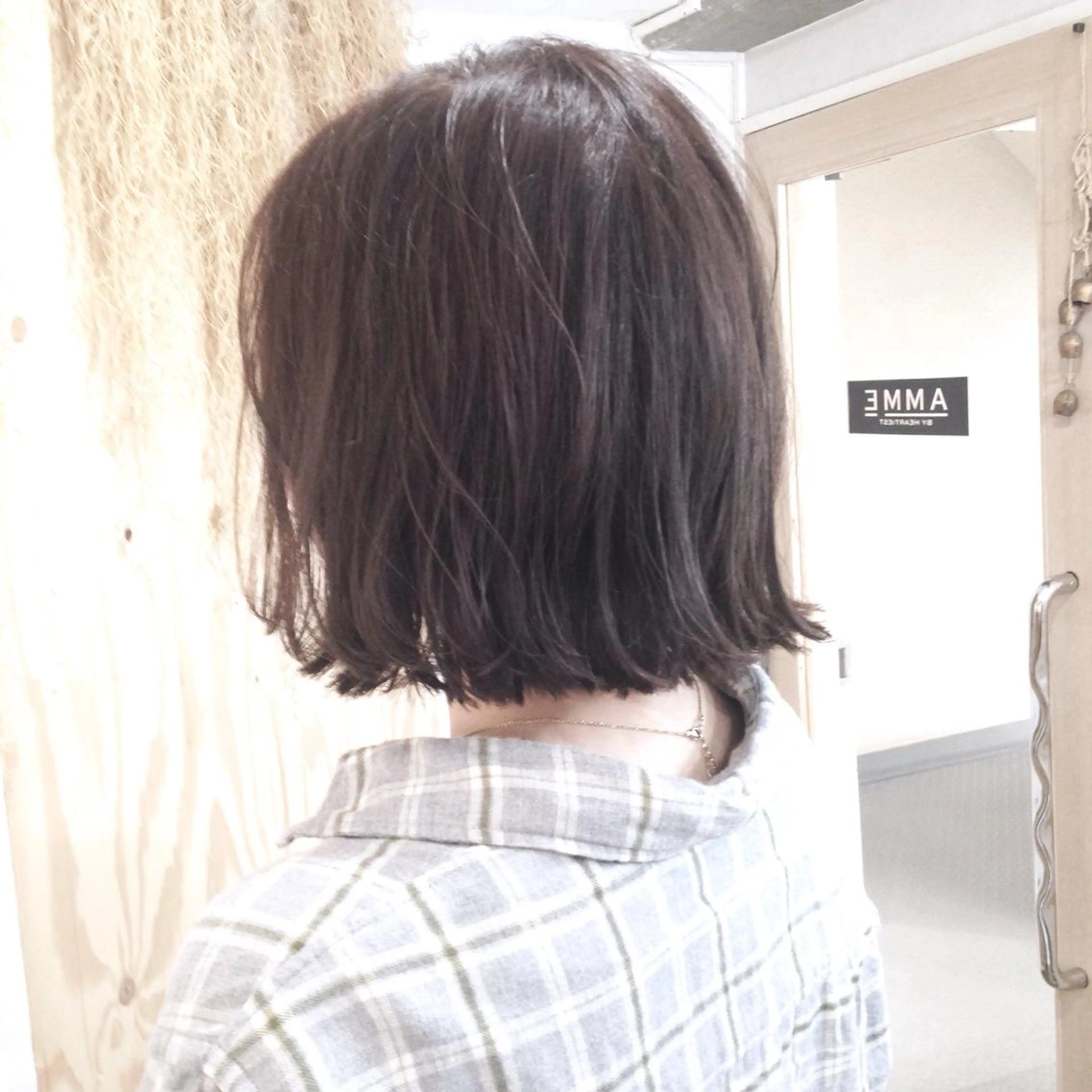 ミディアム カラー 切りっぱなしボブ アッシュ アッシュグレー アッシュグレージュ グレージュ 💎髪質改善💎 デザイナーshinのヘアスタイル