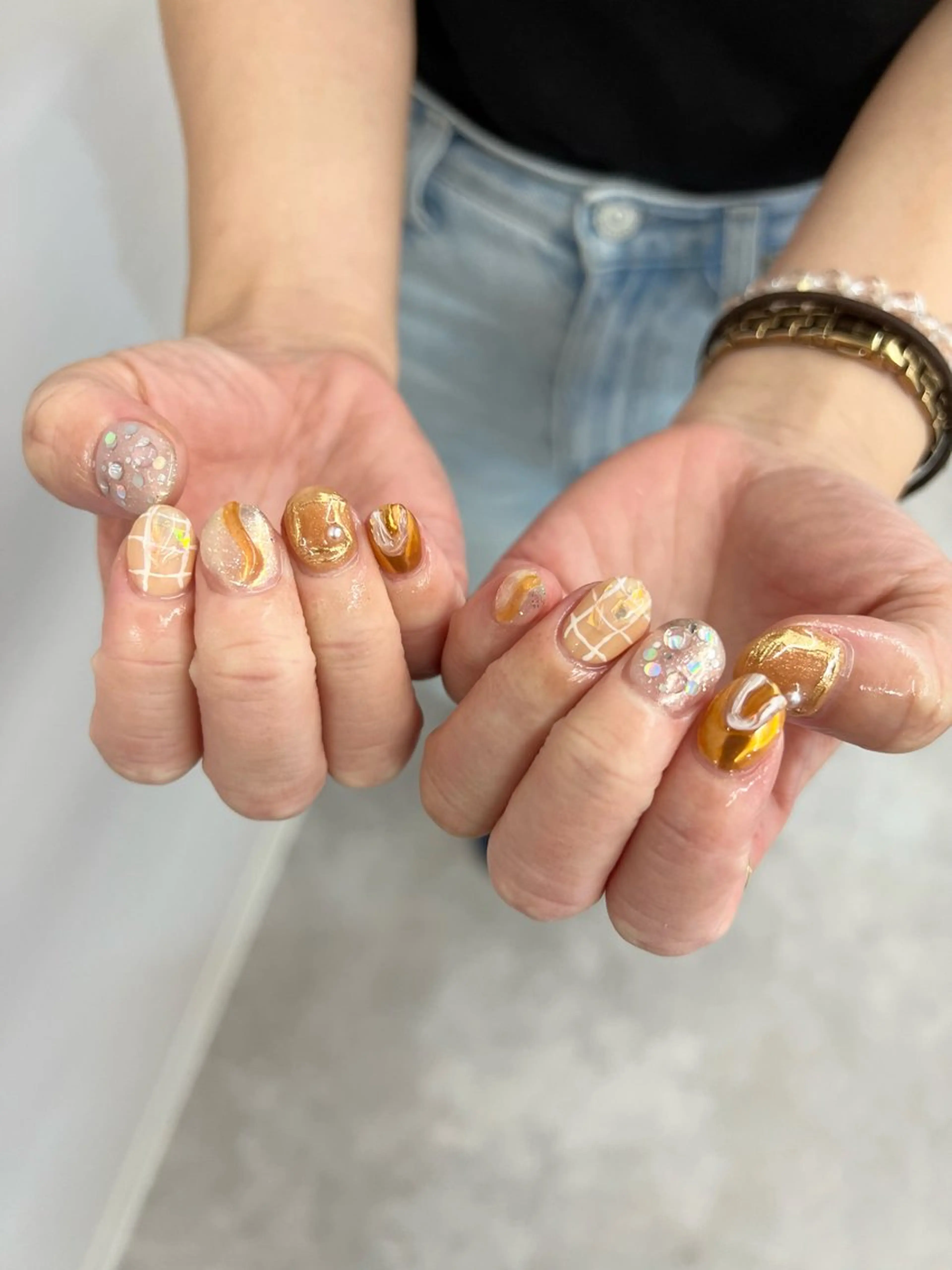 ネイル オーロラネイル ジェルネイル マグネットネイル ミラーネイル ニュアンスネイル Bana_ Nailのネイルデザイン