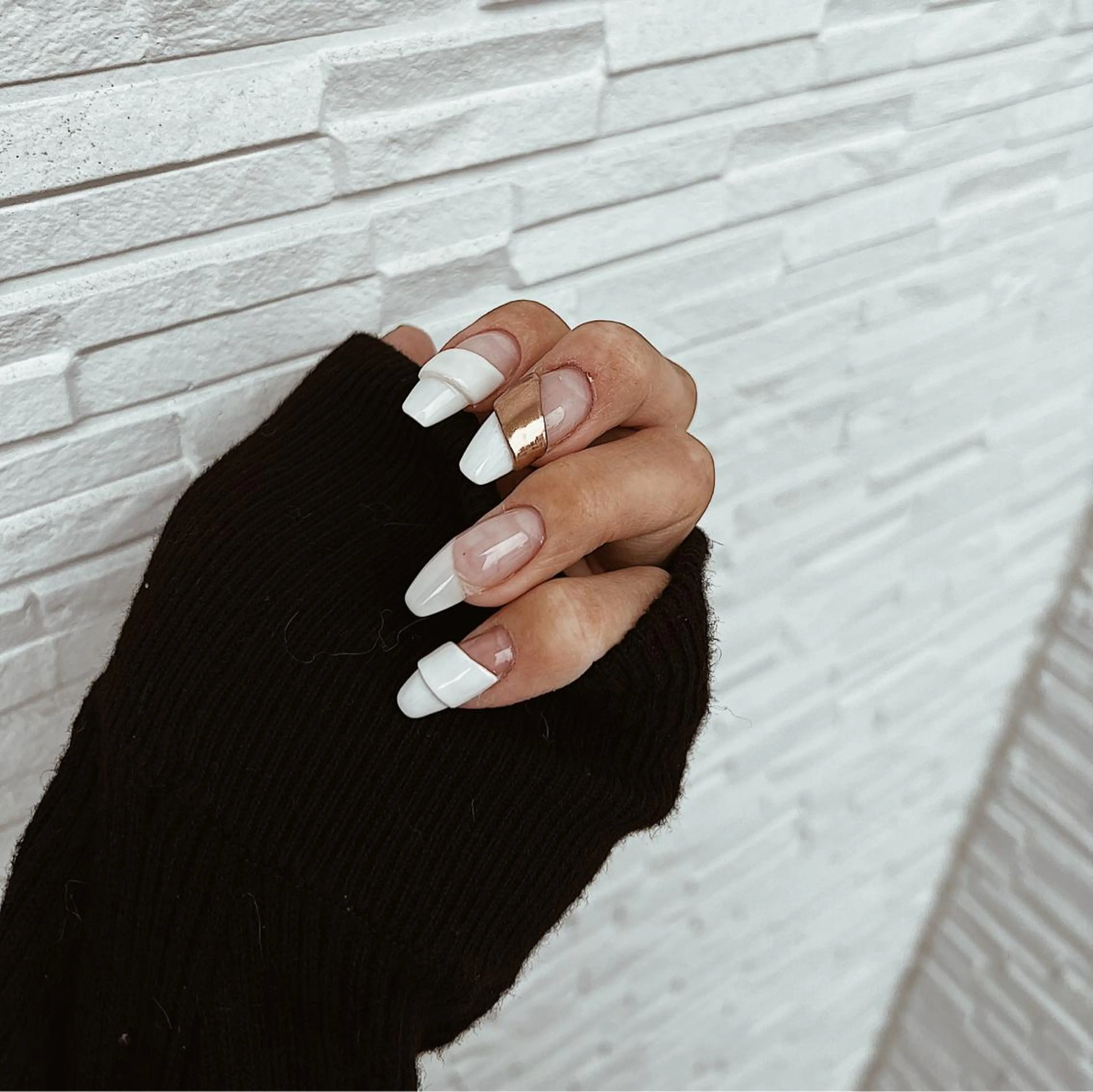 ネイル フレンチネイル ハンドネイル Nail Room Ｒのネイルデザイン