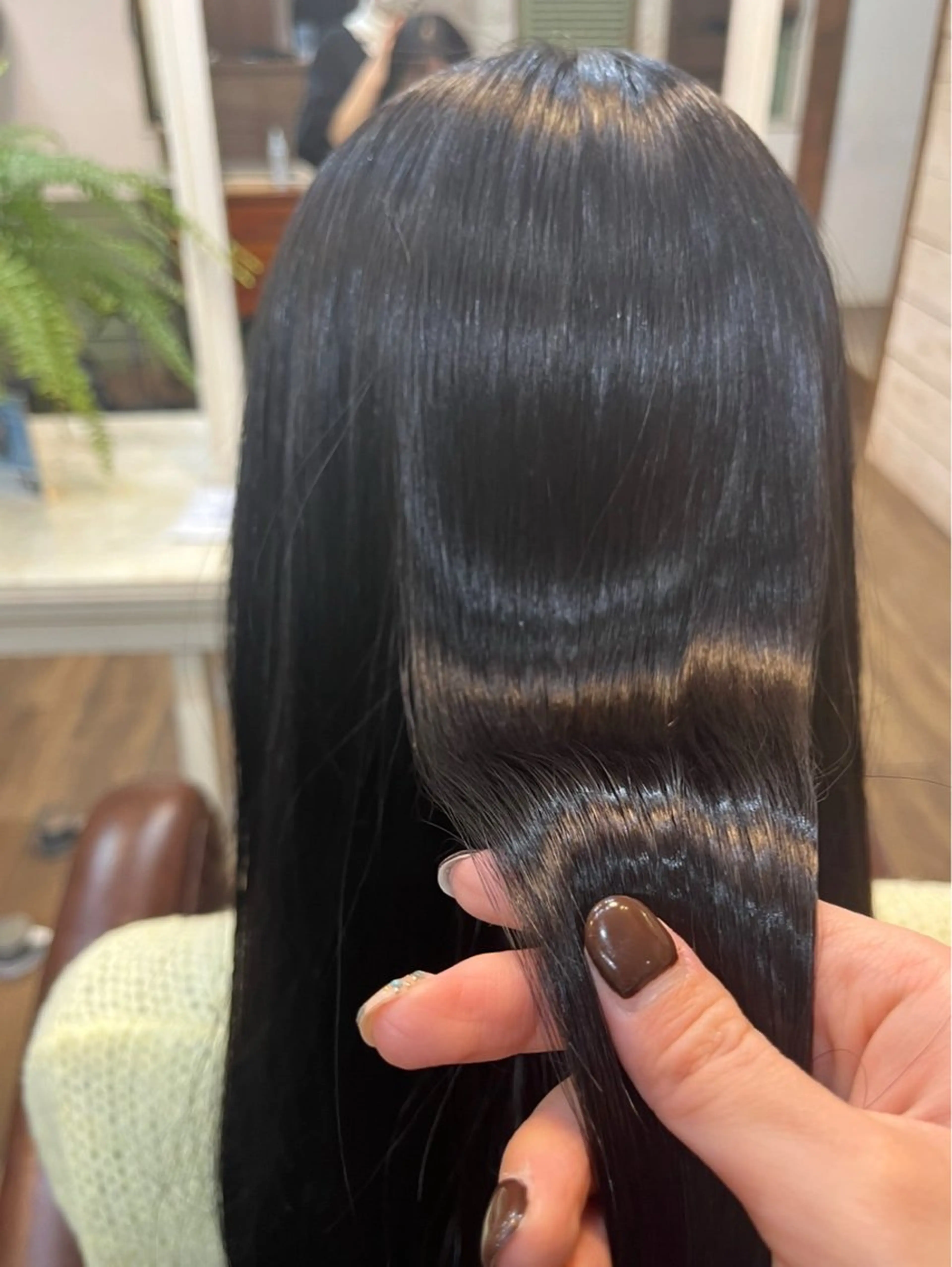セミロング サラ艶トリートメント miyuのヘアスタイル