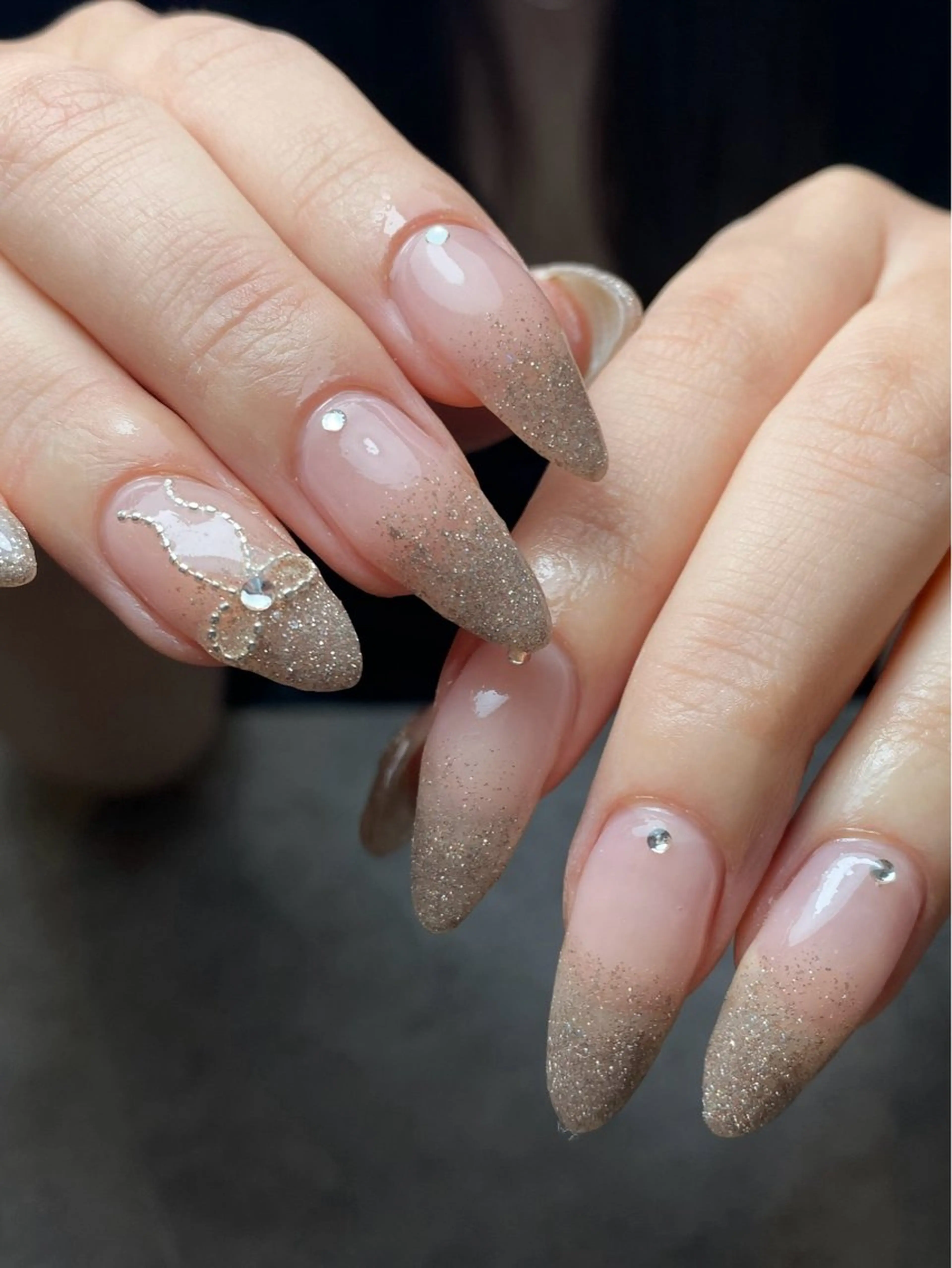 ネイル ハンドネイル STAR RIVER【スターリバー】所属・MIKI🌼 個性派ネイル🌈のネイルデザイン