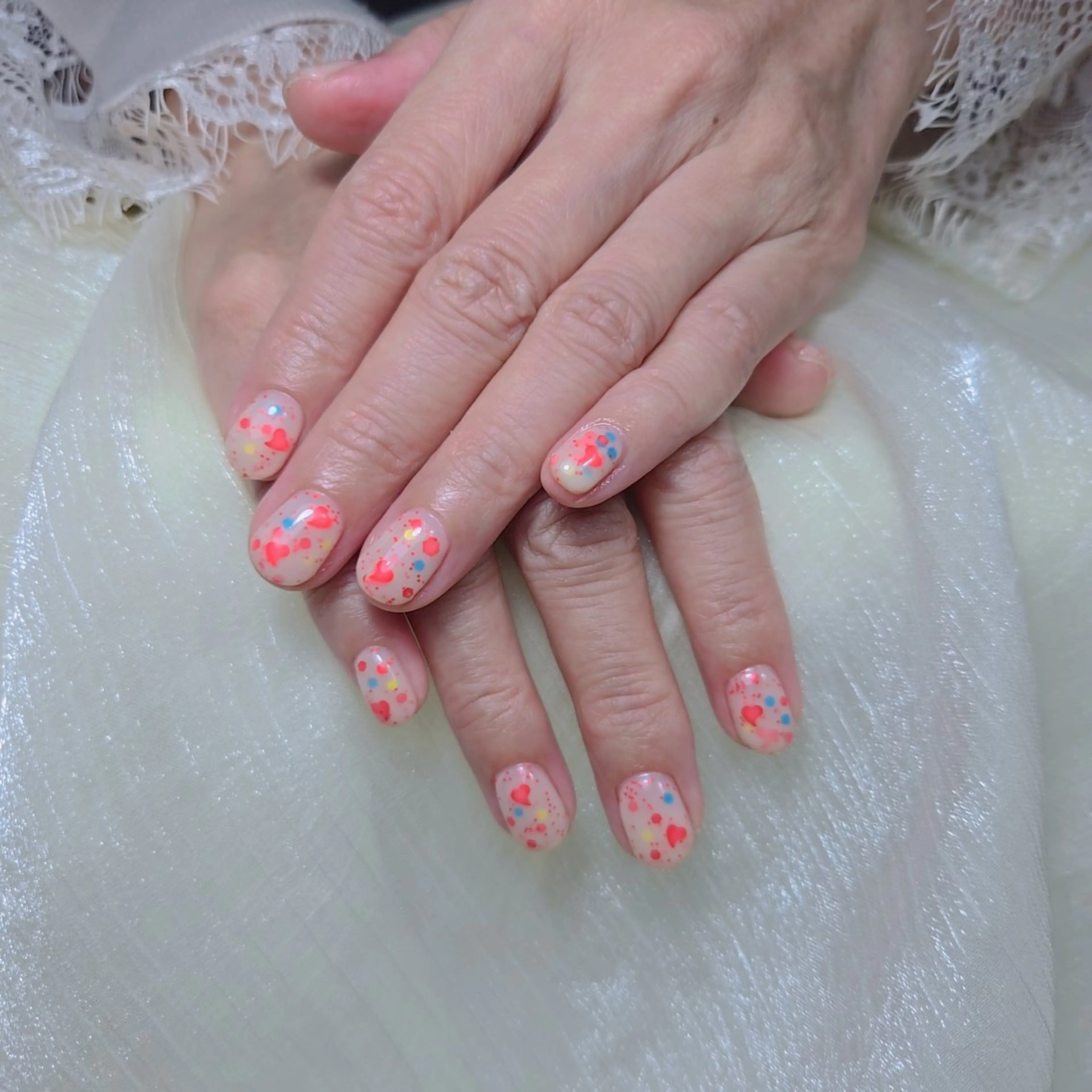 ネイル ハンドネイル ハンドケア BuBu Nail渋谷道玄坂のネイルデザイン