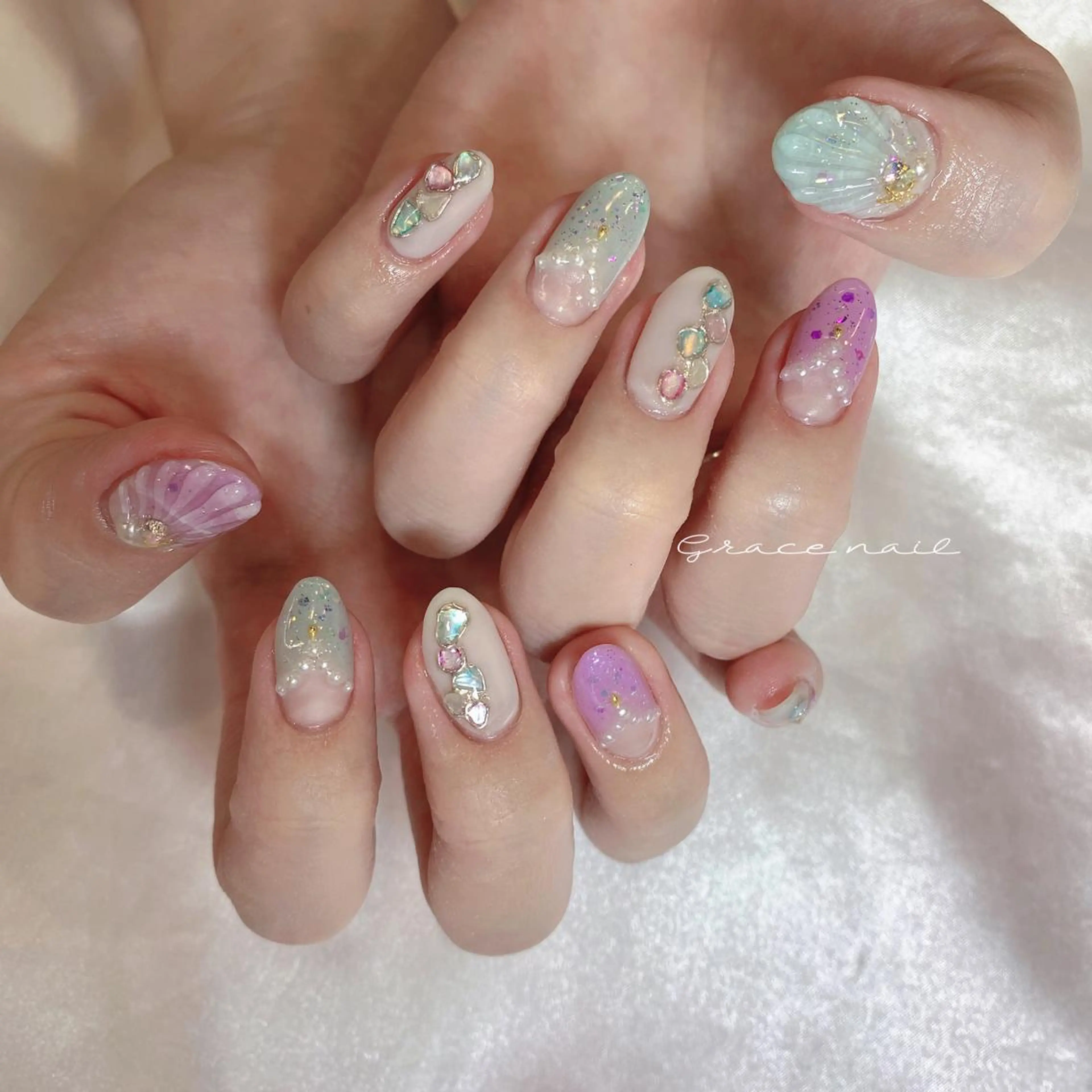 ネイル ハンドネイル ☆*｡Grace Nail｡*☆のネイルデザイン