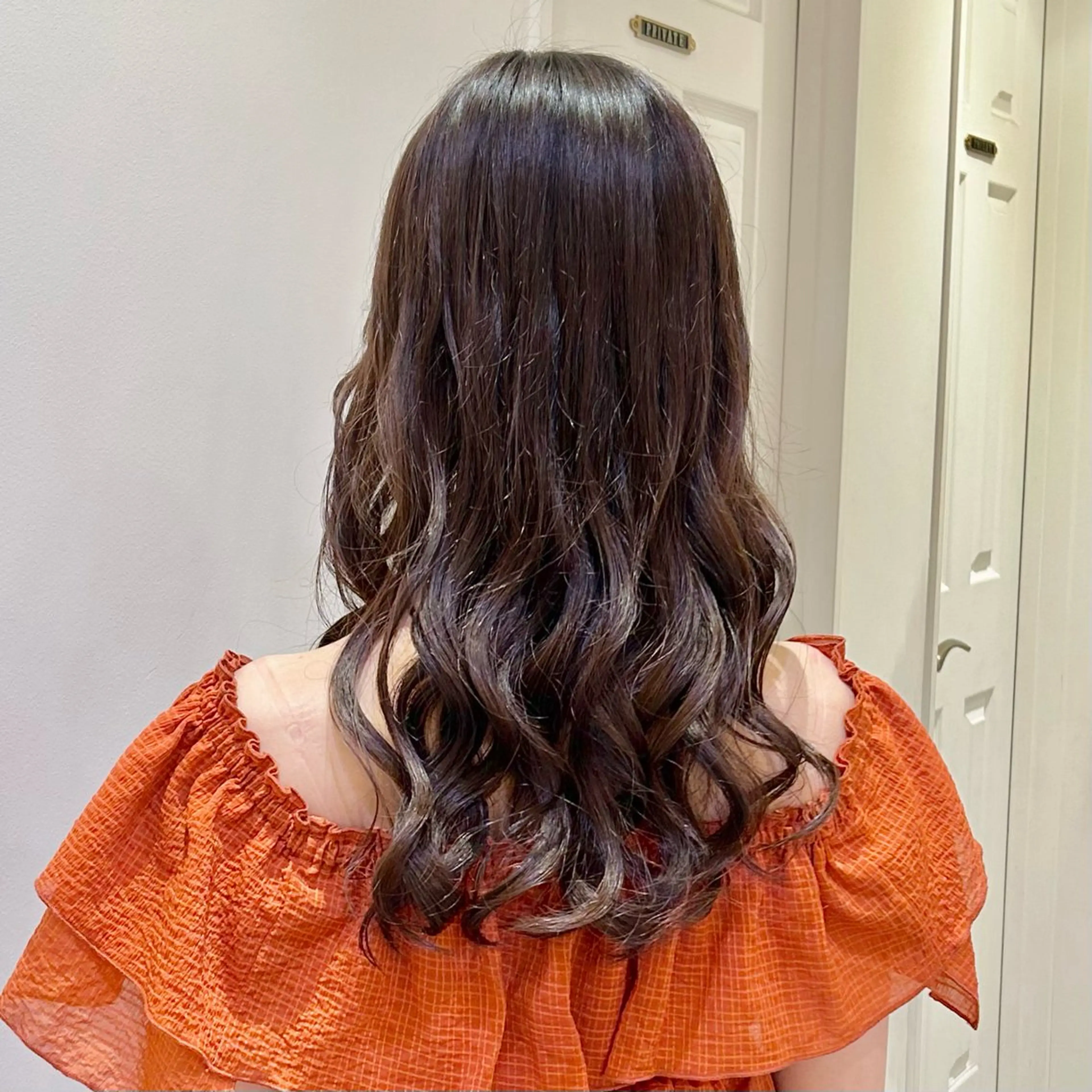 エクステ長さだし80本❣️本数追加OK⭕️インナーやハイライトでカラーエクステも付け放題🉐の写真