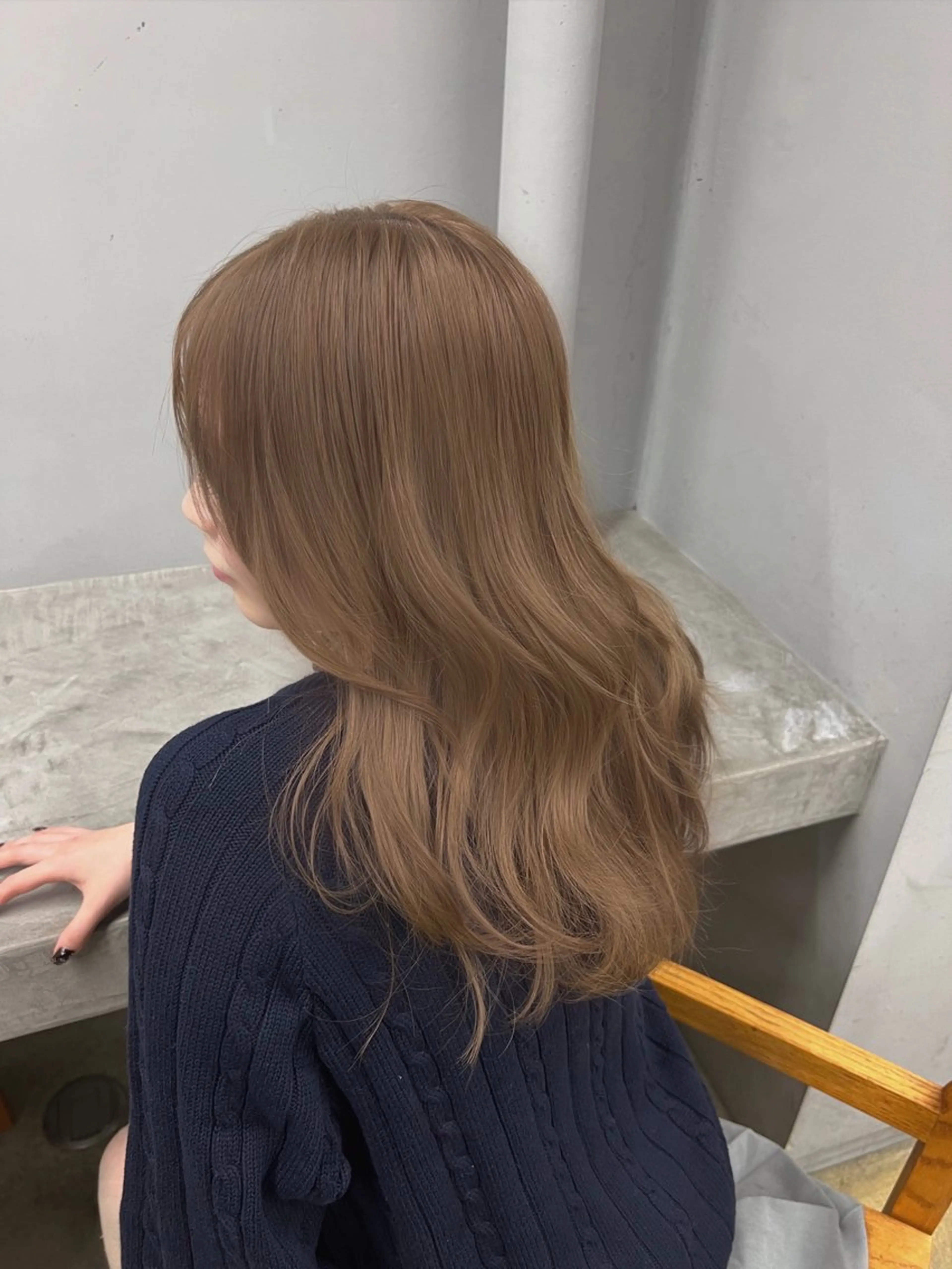 セミロング カラー カット ヘアカラー トリートメント Henrietta  自由が丘所属・ベージュ/ブリーチ無 し/透明感/石井佑季のヘアスタイル