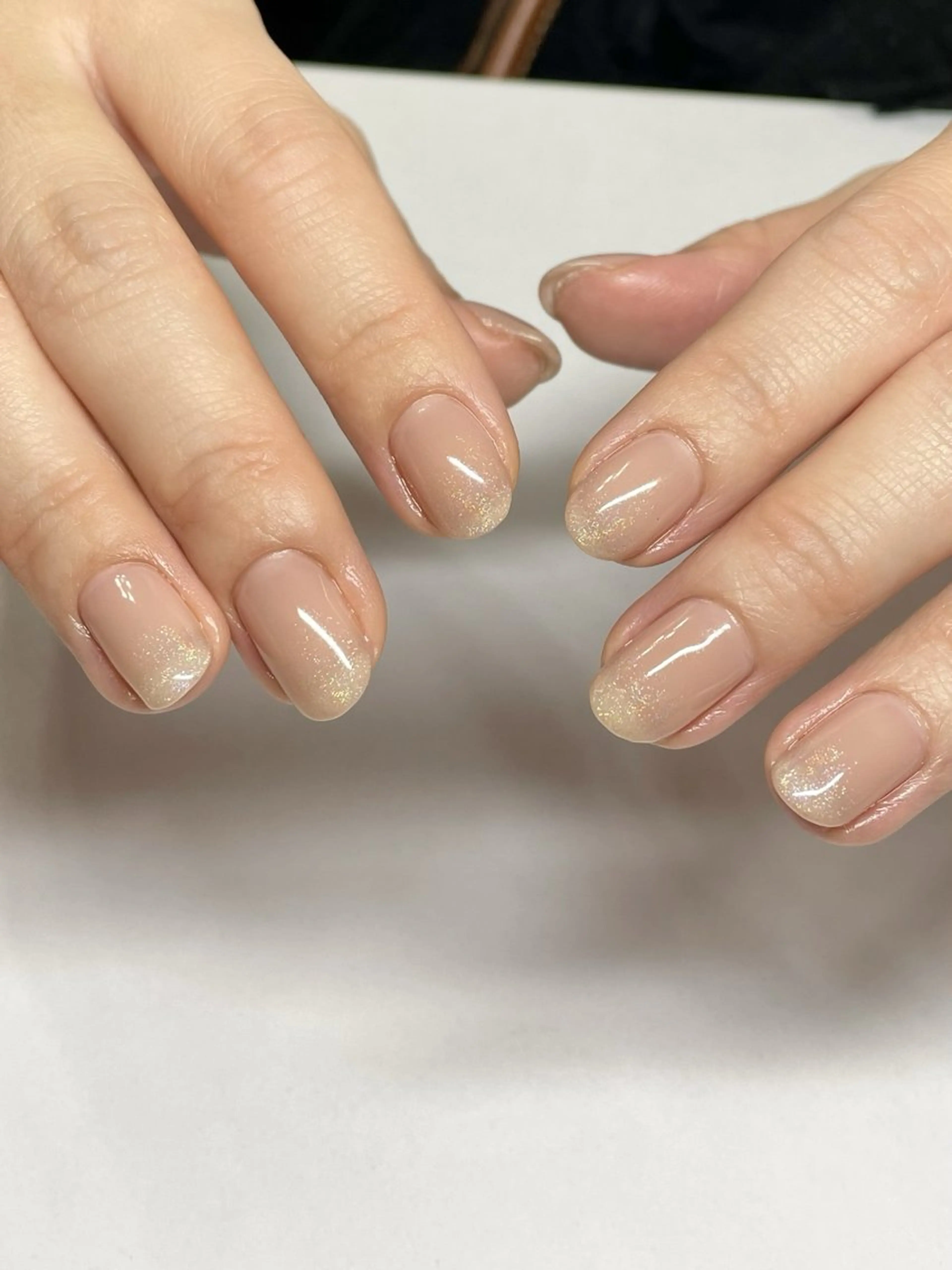 ネイル アートネイル オーロラネイル グラデーション マグネットネイル nailroom lilasのネイルデザイン