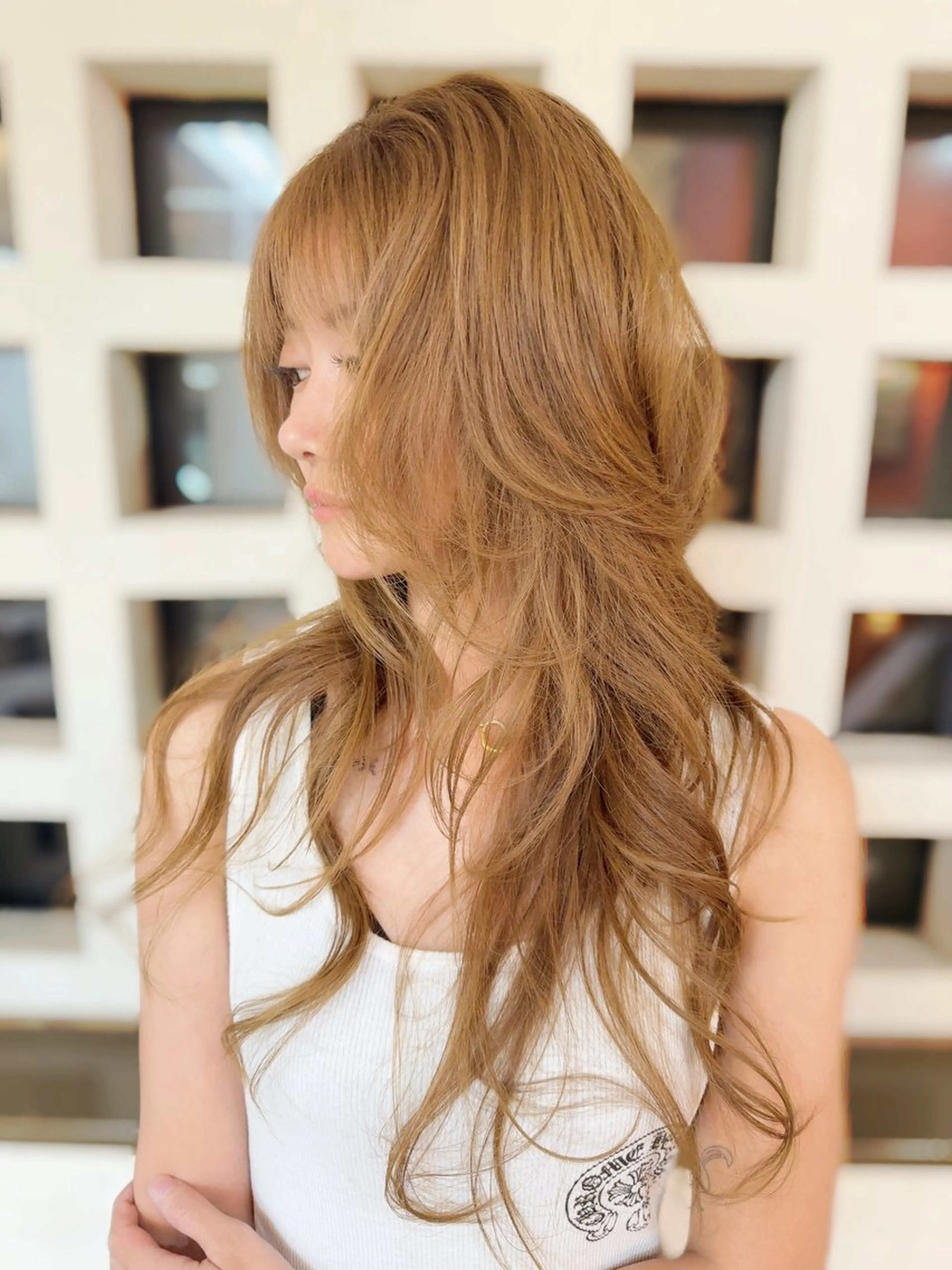 ロング カット ヘアカラー トリートメント dolphin ドルフィンのヘアスタイル