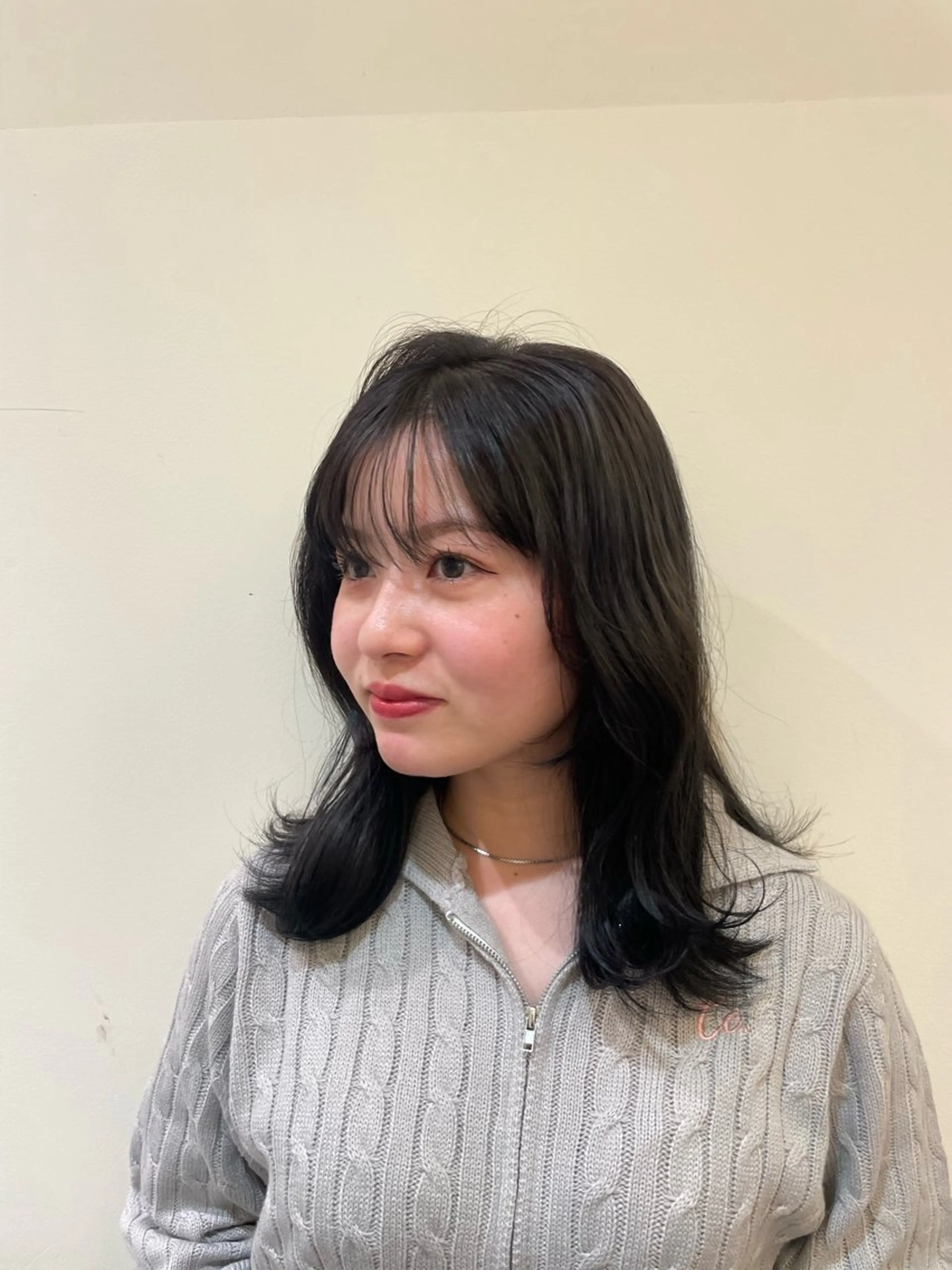 ミディアム Hairs Gallery所属・透明感カラー✨南 津麦のヘアスタイル
