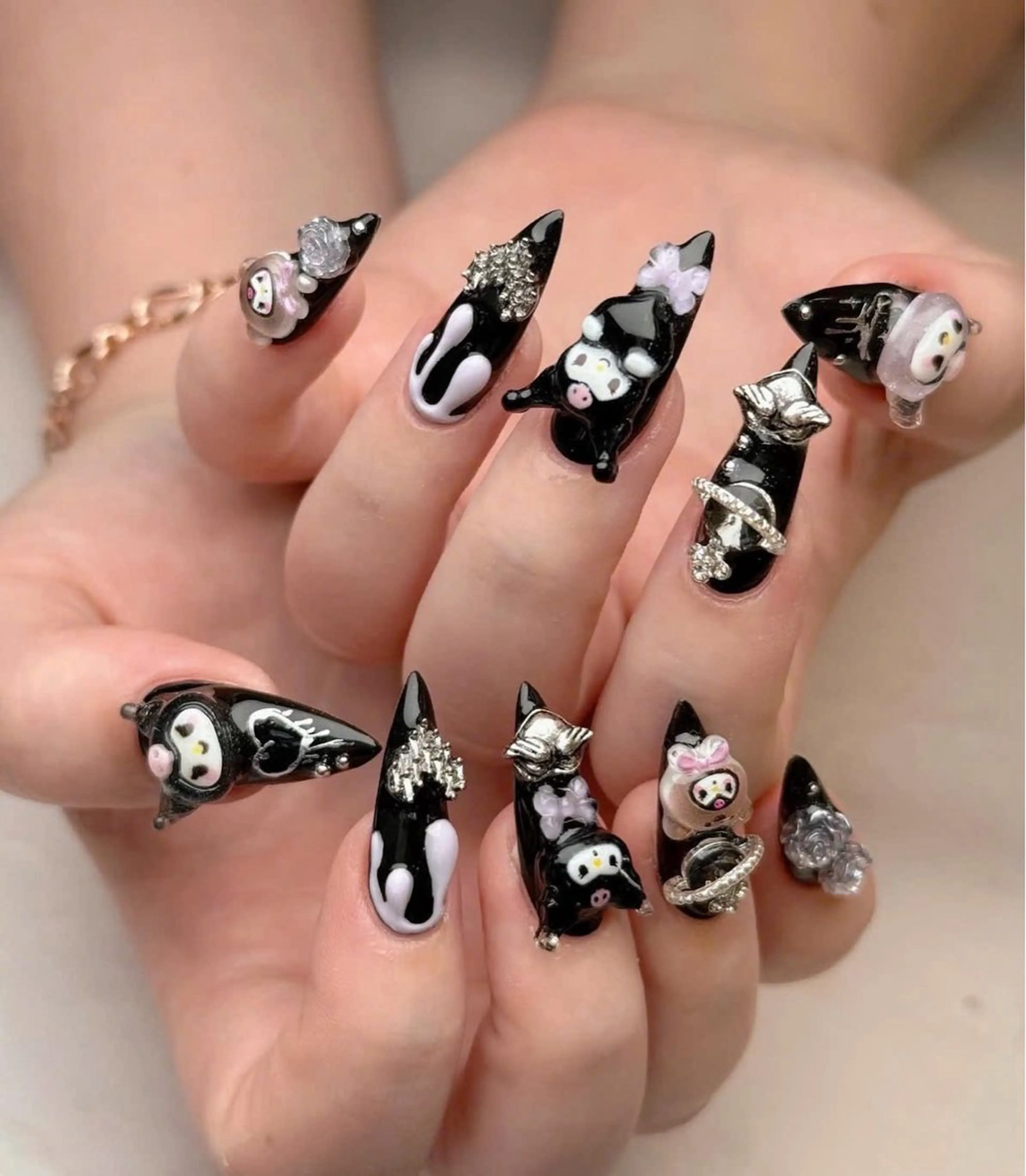 ネイル フレンチネイル キラキラネイル マグネットネイル ミラーネイル ニュアンスネイル ハンドネイル Lina所属・MeiMei Nail モデル募集のネイルデザイン