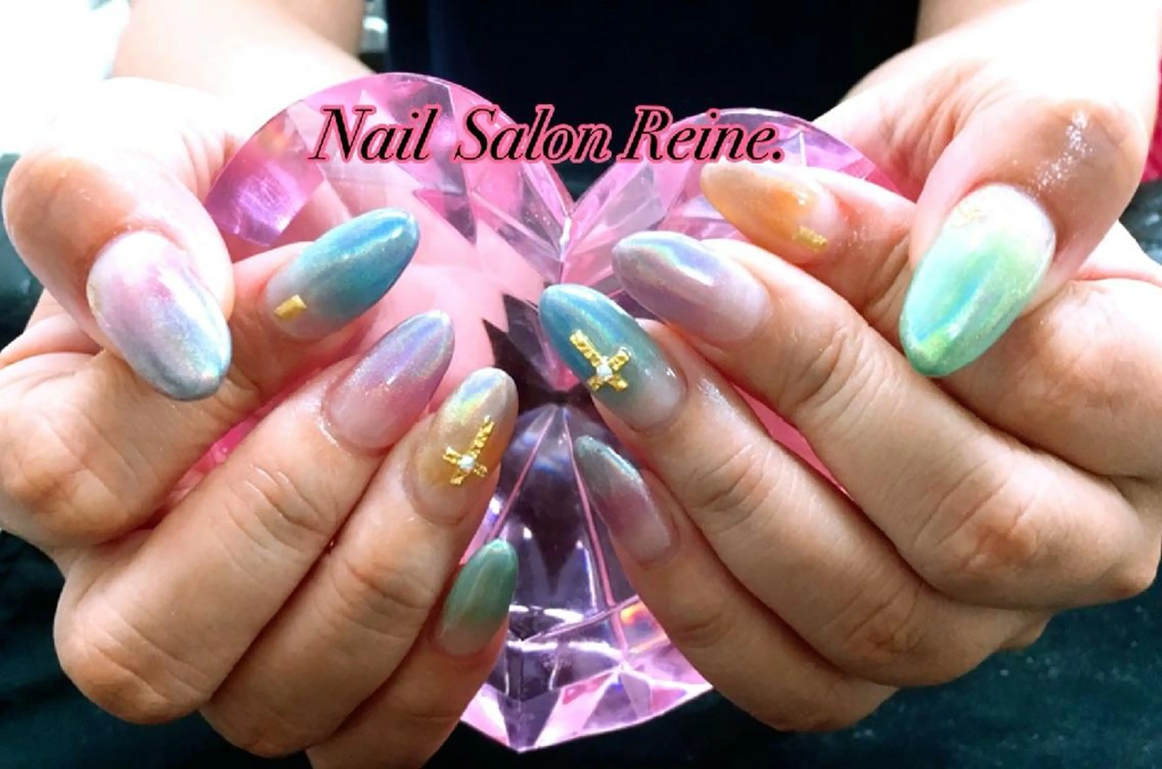 ネイル Nailsalon Reine所属・玉栄 伶奈のネイルデザイン