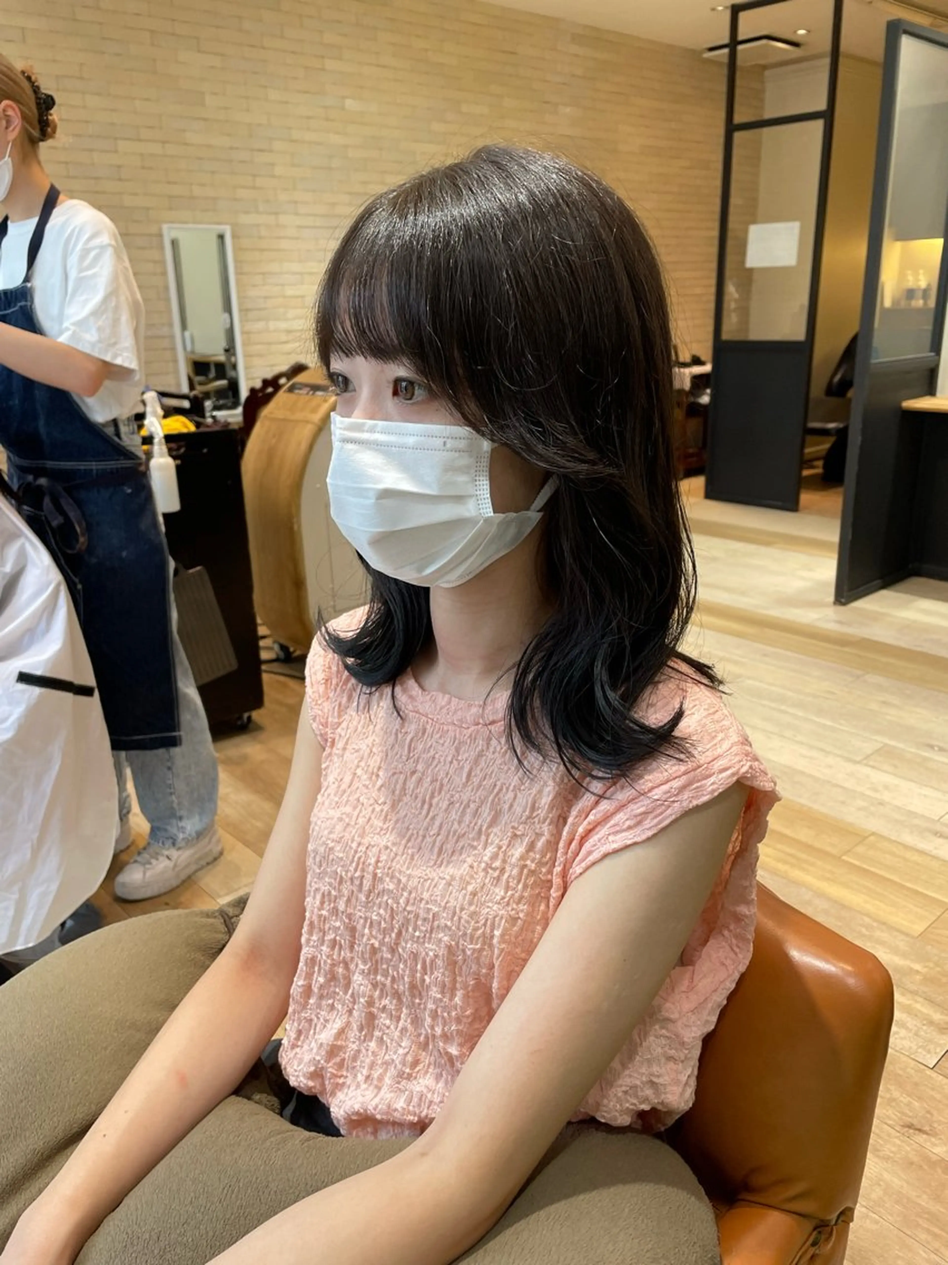 ミディアム 亀川蓮 Agu hairのヘアスタイル