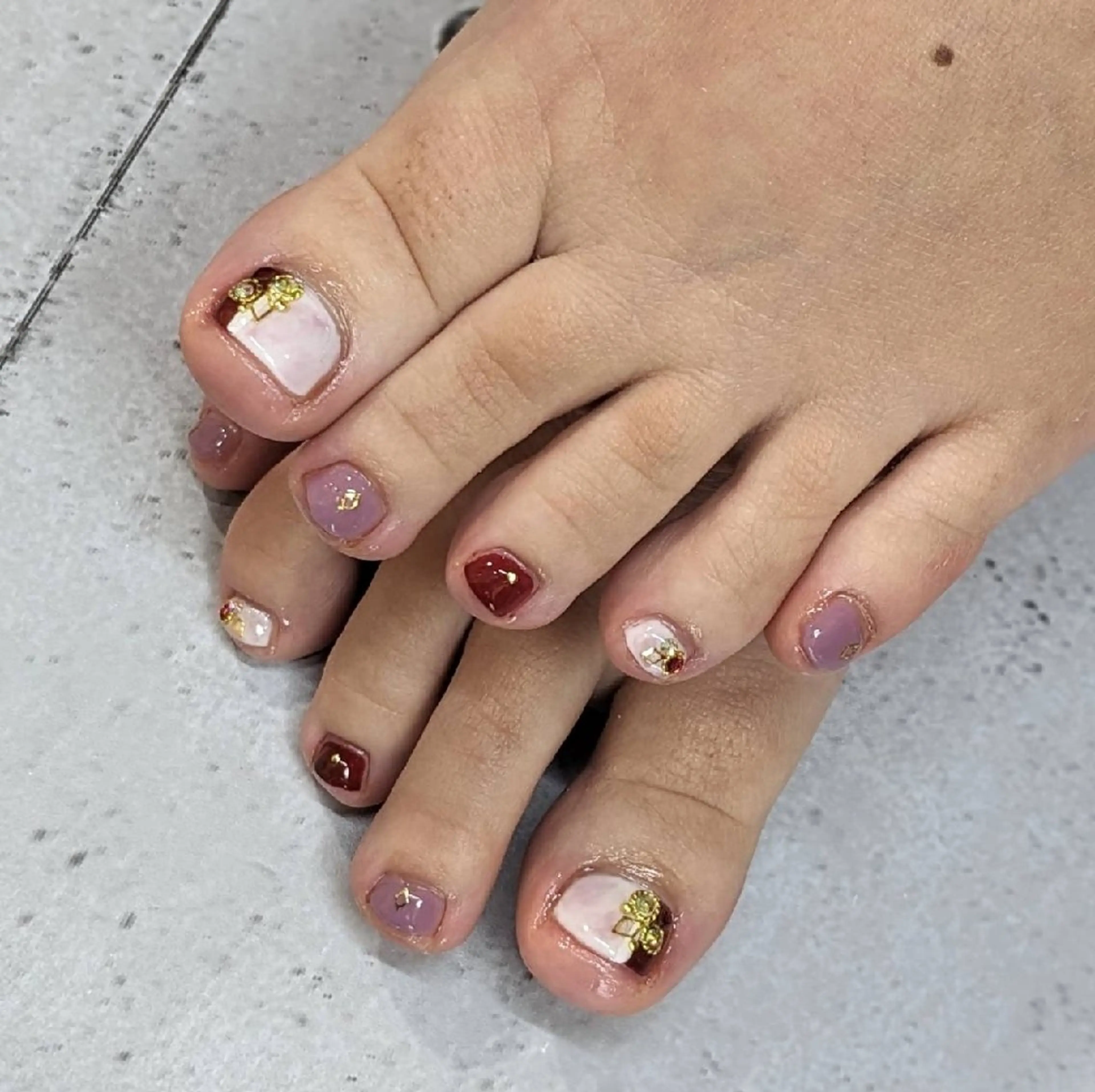 ネイル フットネイル ネイルサロンベルティ .keikoのネイルデザイン