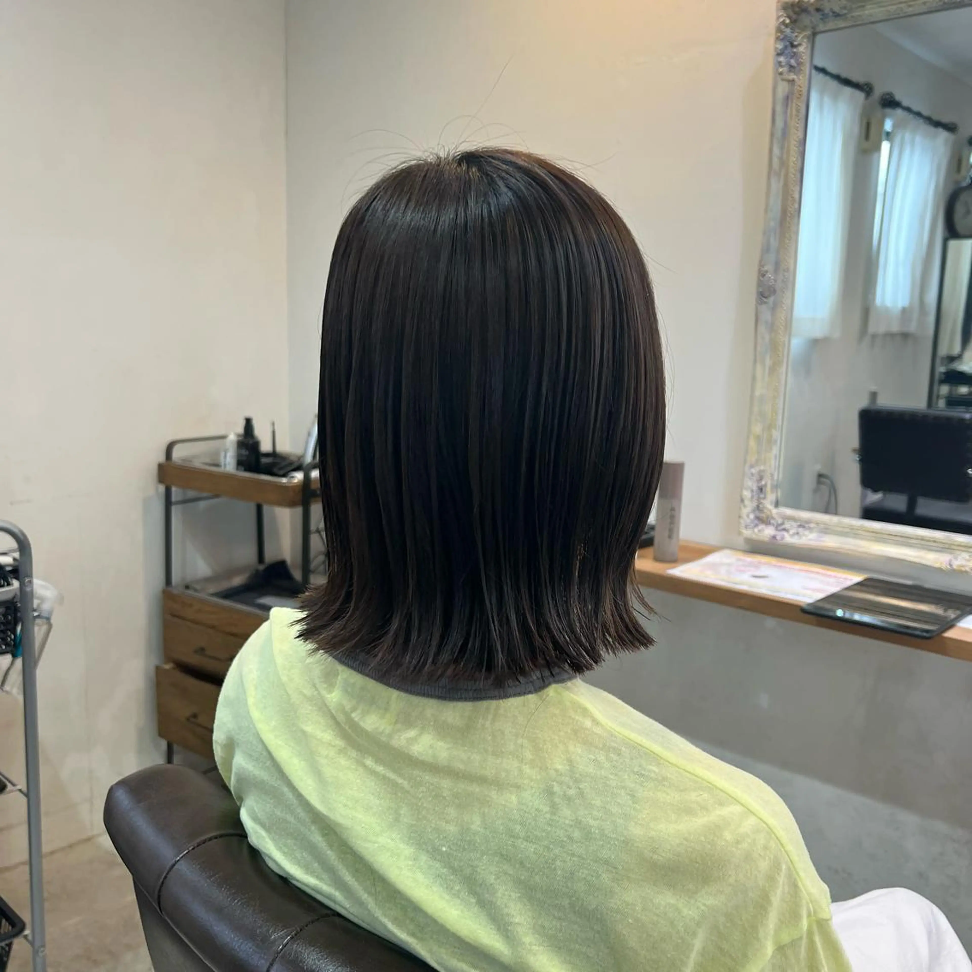 ショート 切りっぱなしボブ ボブ 外ハネヘア カット 切りっぱなしボブ 👩🏼ミニボブのヘアスタイル